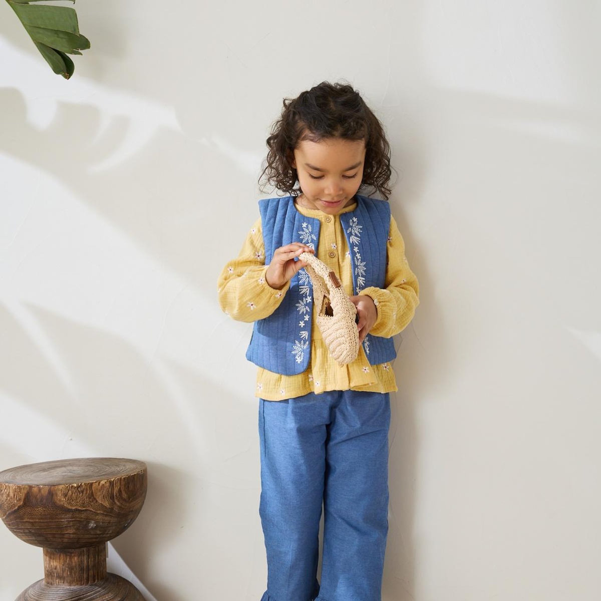 Petit Béguin Veste sans manches enfant en chambray Camila