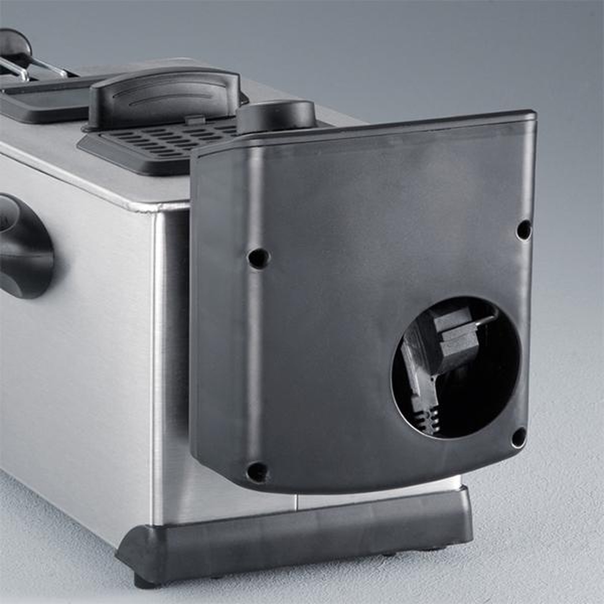Voir la diapositive 4 : SEVERIN Friteuse 3l 2200w inox brossé - FR2431
