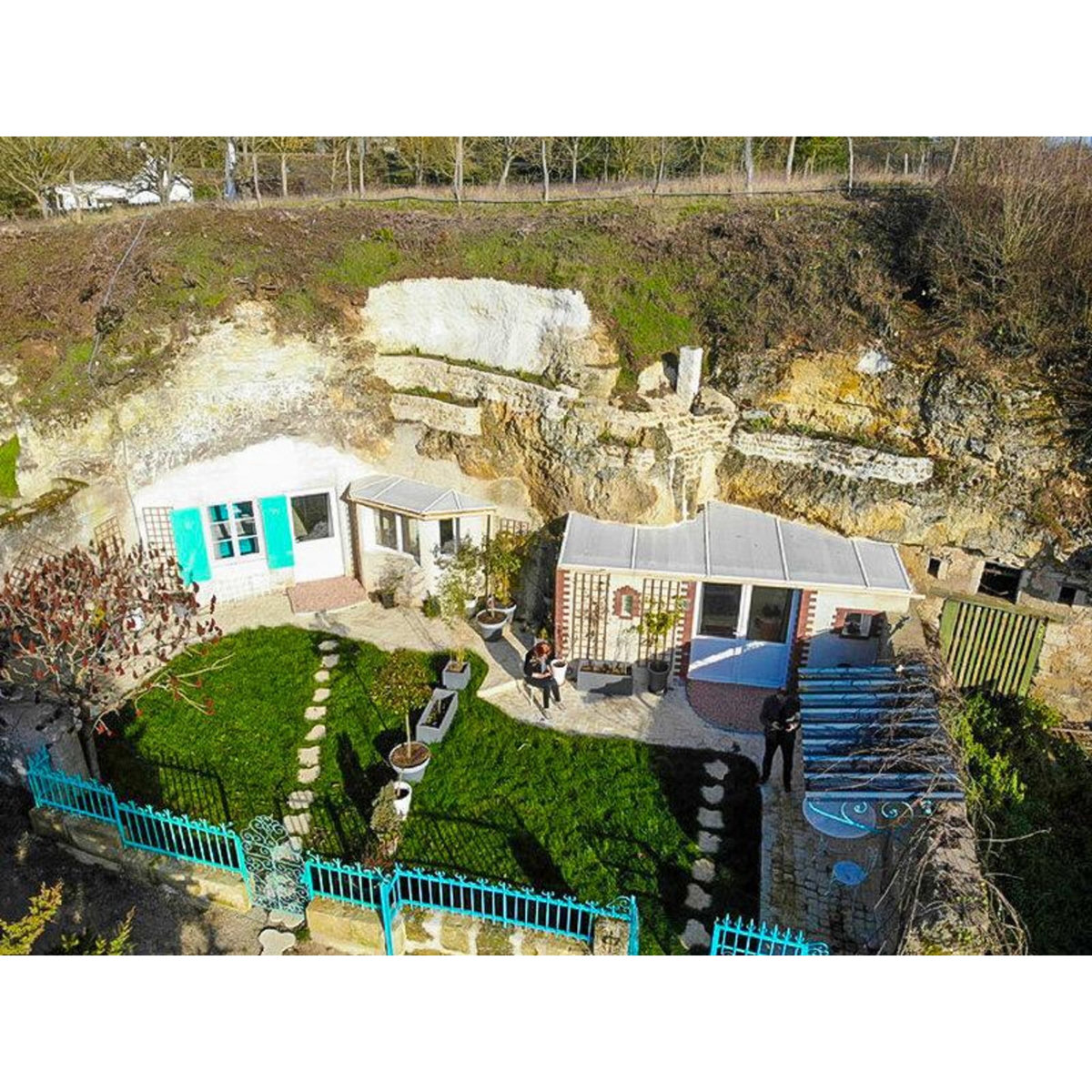 Smartbox 3 jours atypiques en hébergement troglodyte près de Blois - Coffret Cadeau Séjour