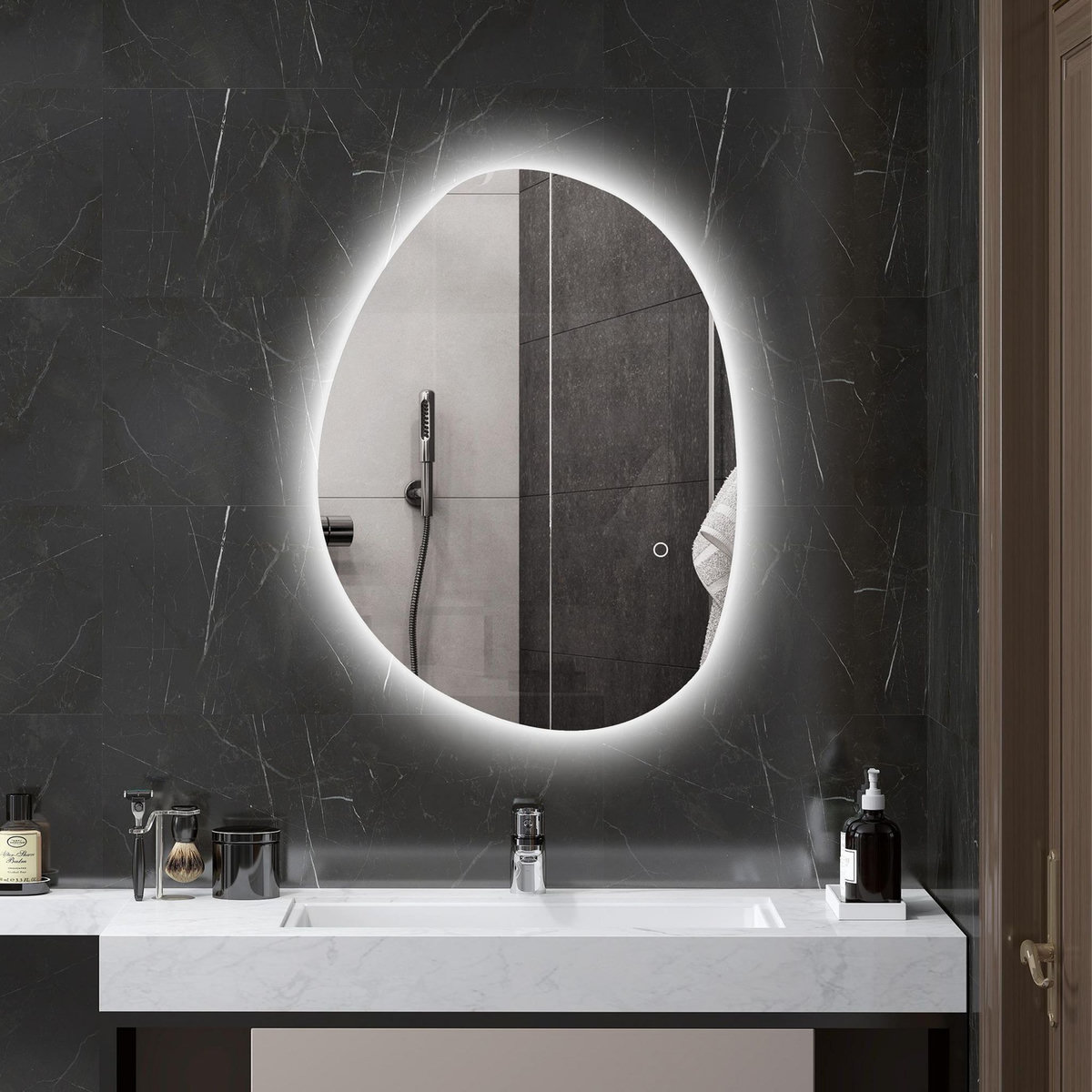 HOMCOM Miroir salle de bain design avec éclairage LED - miroir asymétrique 70 x 50 cm - tactile, réglable, anti-buée - verre trempé