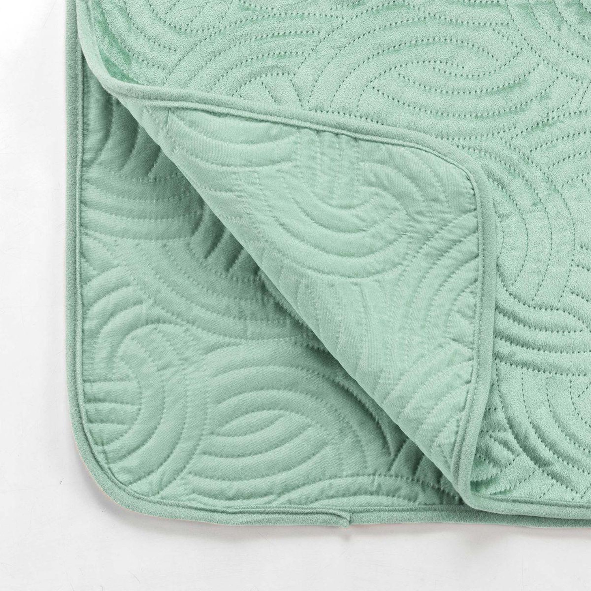 Voir la diapositive 3 : Douceur d'Intérieur Couvre-lit & 2 housses de coussin  solange  220x240cm sauge