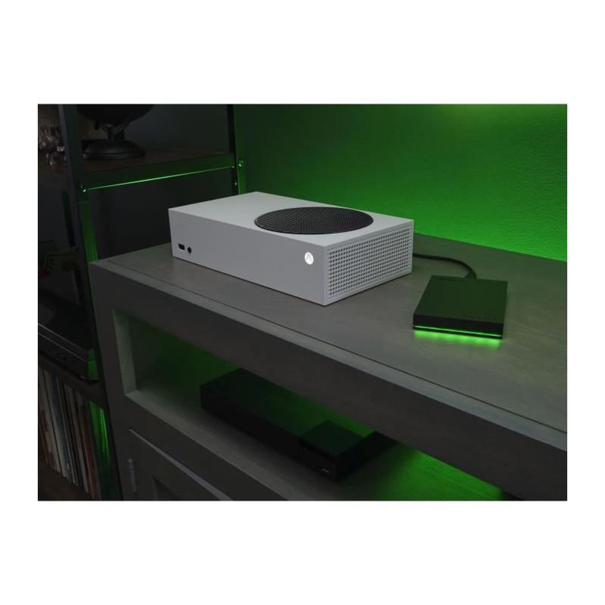 Voir la diapositive 3 : Seagate Disque Dur Externe - SEAGATE - Xbox Game Drive Black - 2 To - USB 3.2 STKX2000400
