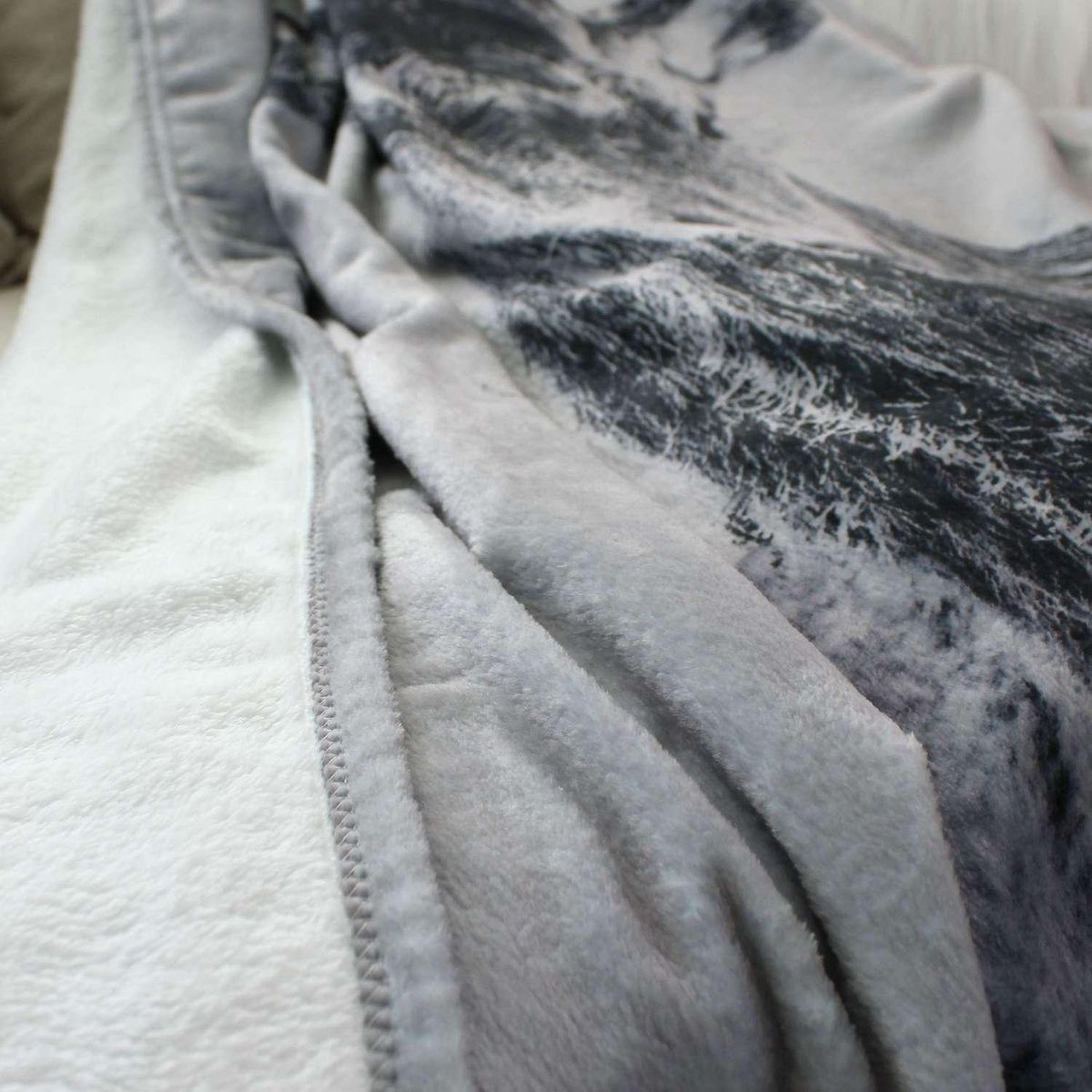 TOILINUX Plaid imprimé cerf Epicéa