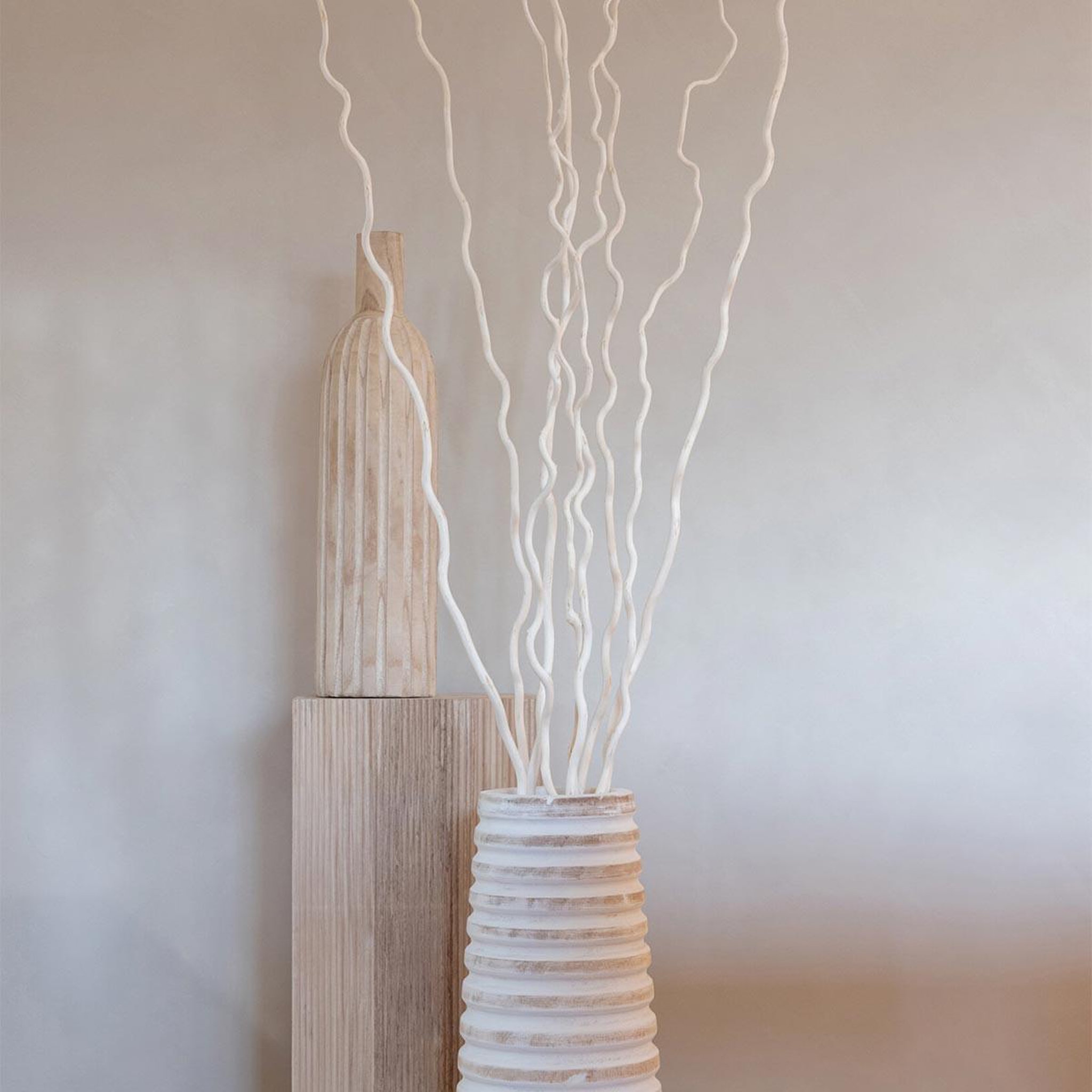 Voir la diapositive 2 : J-LINE Vase Bouteille en Bois  Marek  56cm Naturel