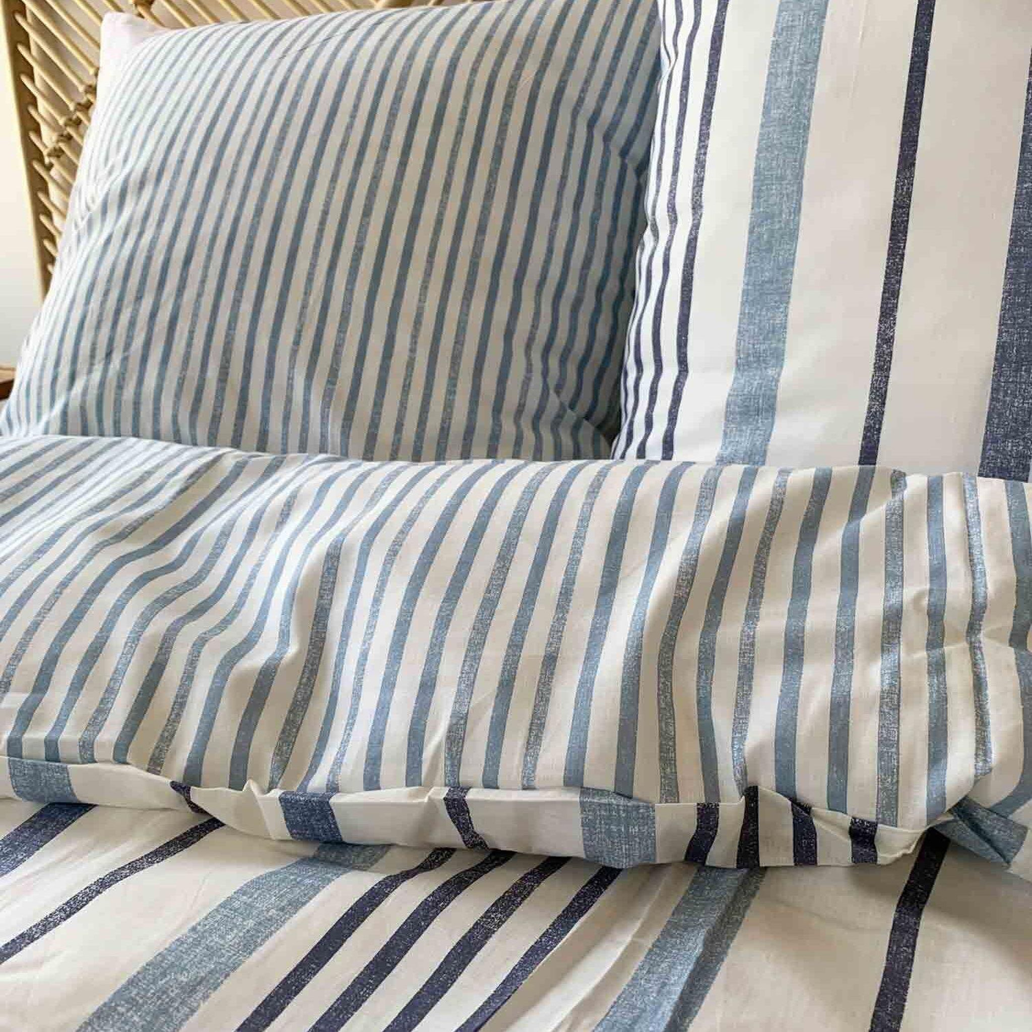 Voir la diapositive 2 : Home collection Parure housse de couette 100% coton lyocell 57fils calanque