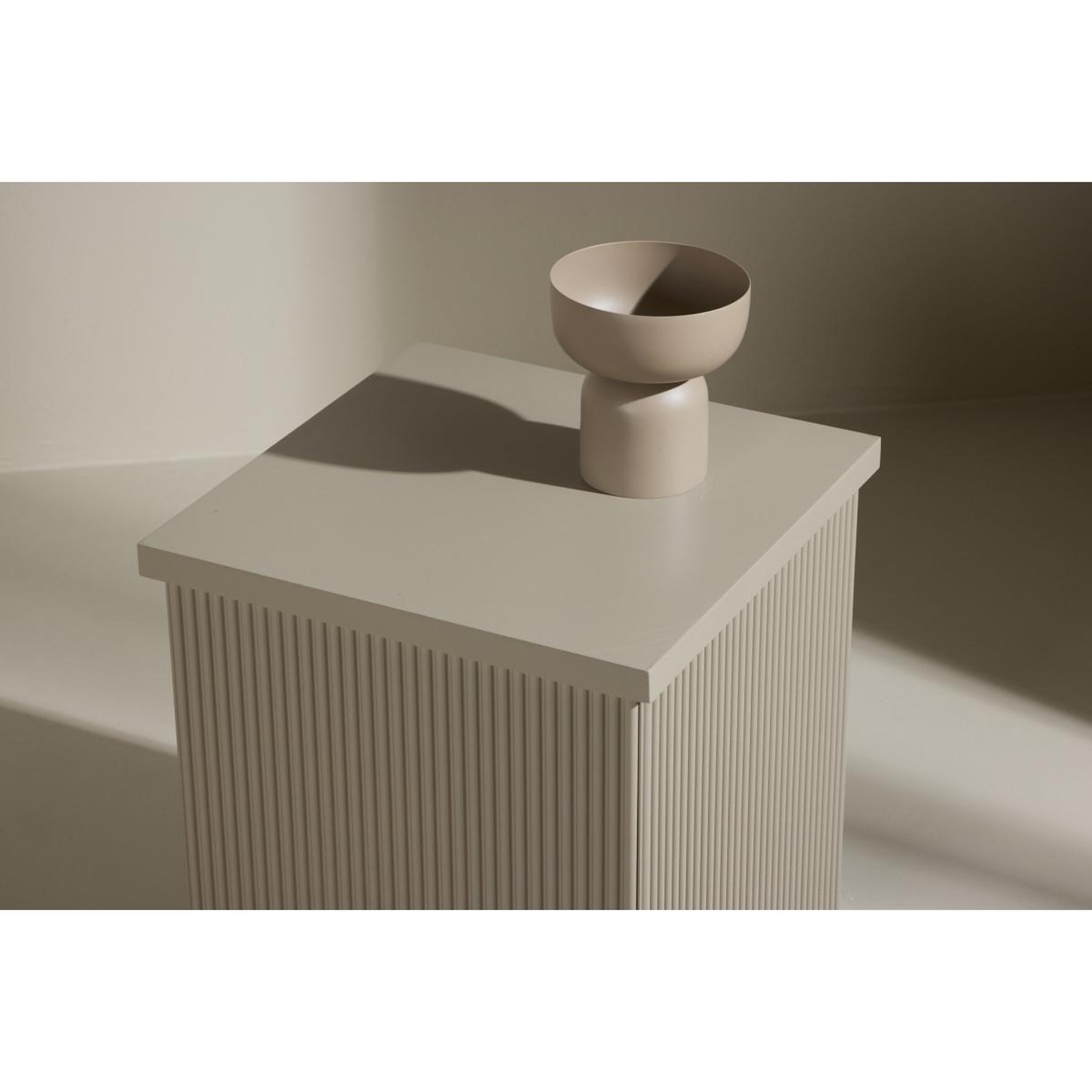 Voir la diapositive 6 : Paris Prix Table d'appoint design  lenox  45cm beige