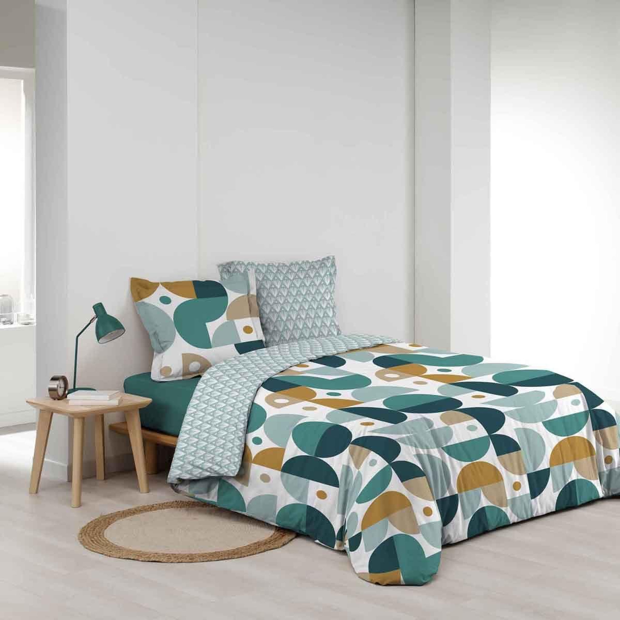 Voir la diapositive 4 : Douceur d'Intérieur Parure de lit 3 pièces  dorine  260x240cm vert