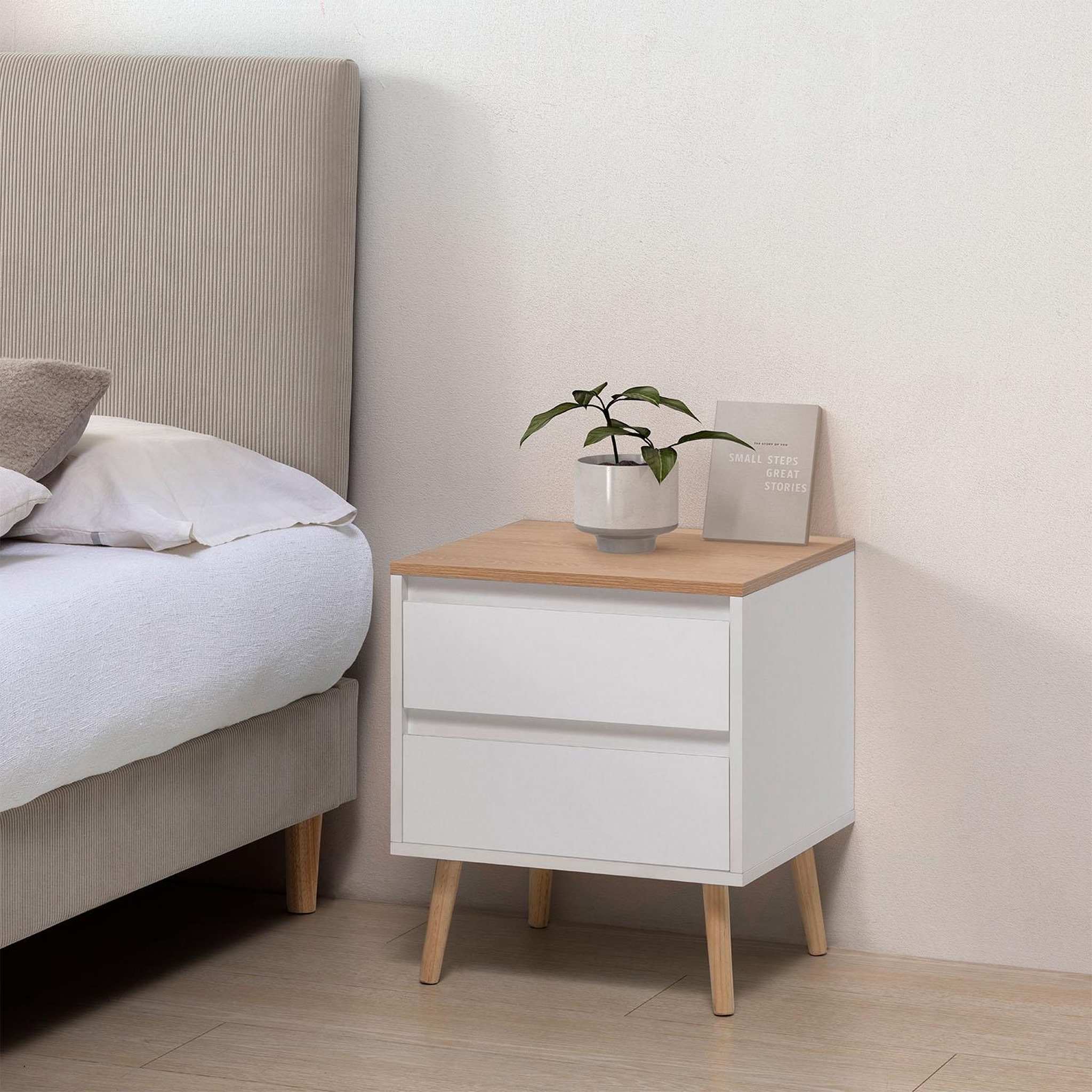Voir la diapositive 2 : VS VENTA-STOCK Table de chevet Desi 2 tiroirs couleur Blanc