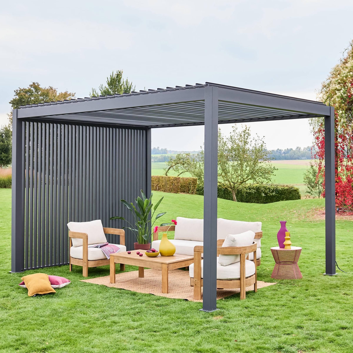 SWEEEK Pergola bioclimatique. aluminium. 3x4m. lames orientables + 3 persiennes verticales 100cm anthracite