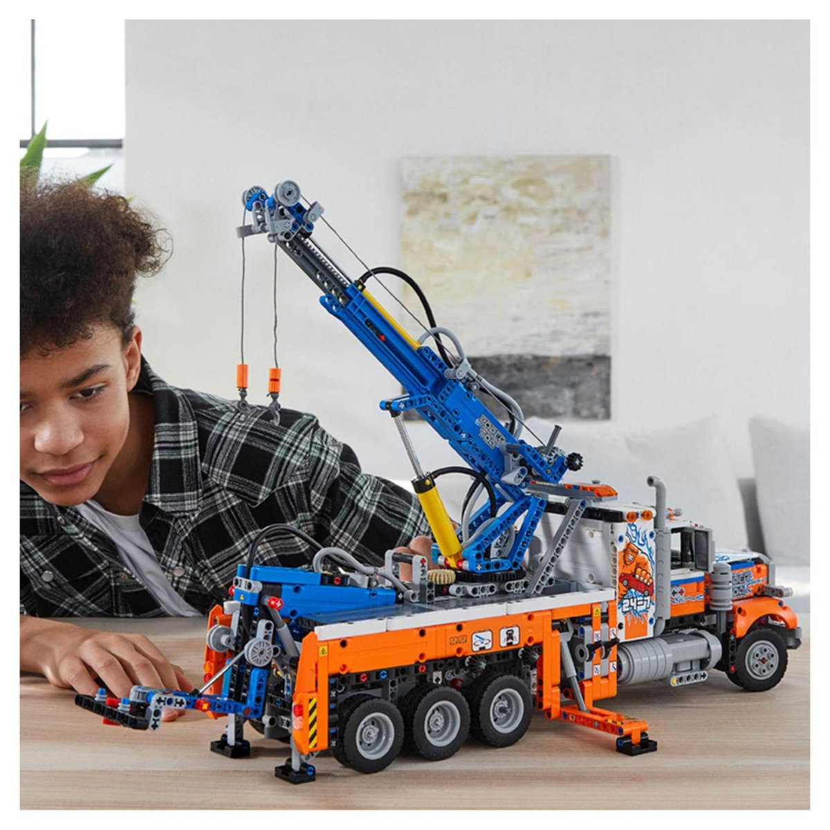 LEGO Technic 42128 Le Camion de Remorquage Lourd dès 11 ans