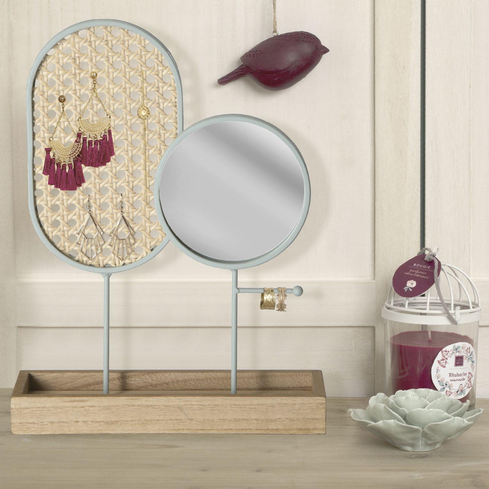 Voir la diapositive 4 : ATMOSPHERA Porte-bijoux rotin cannage Poésie - Beige