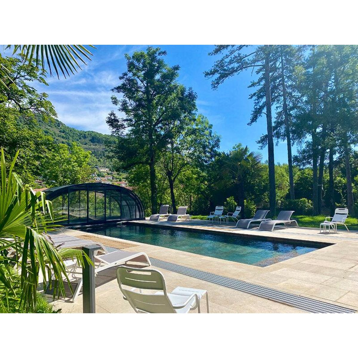 Smartbox Séjour au vert dans les Causses : 3 jours en écolodge avec accès à l'espace bien-être - Coffret Cadeau Séjour