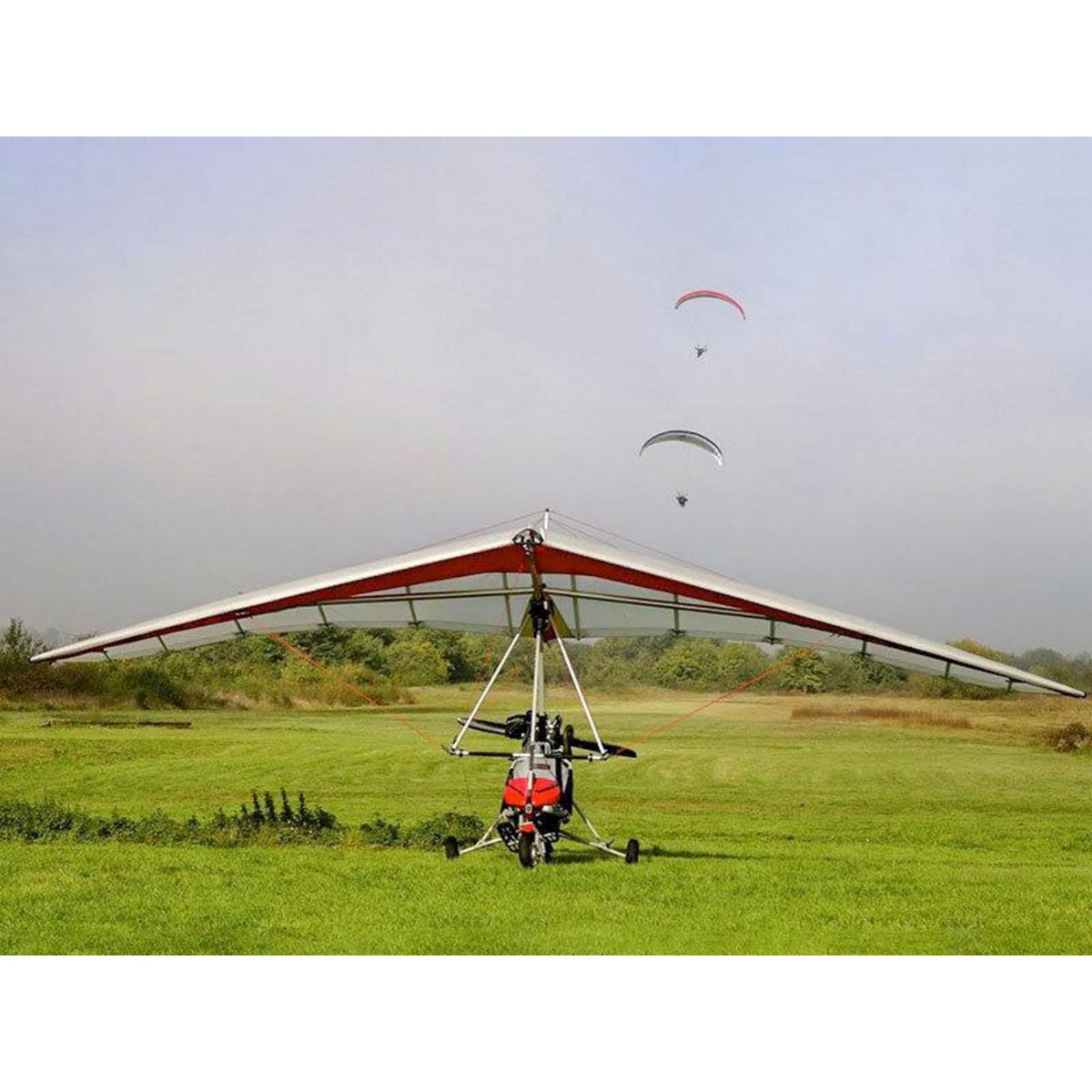 Smartbox Vol en ULM pendulaire de 25 min au-dessus de la Garonne près de Marmande - Coffret Cadeau Sport & Aventure