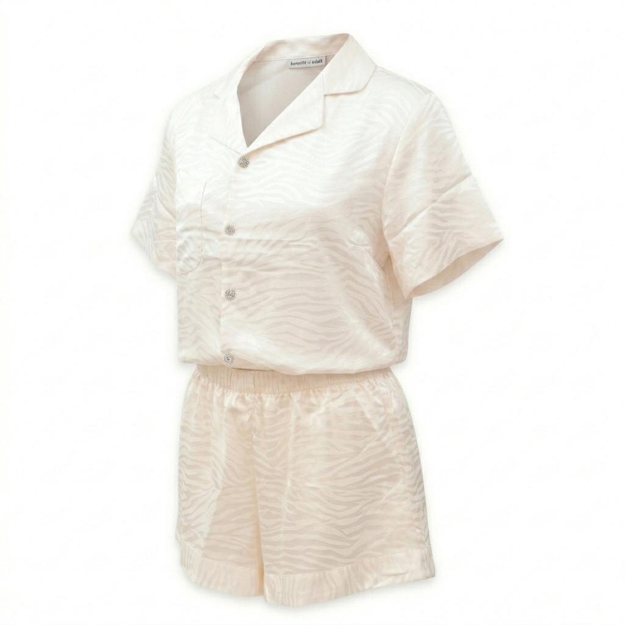 Voir la diapositive 1 : OZABI OZABI Pyjama Femme Short Satiné Boutonné Motif Zèbre Toucher Soie