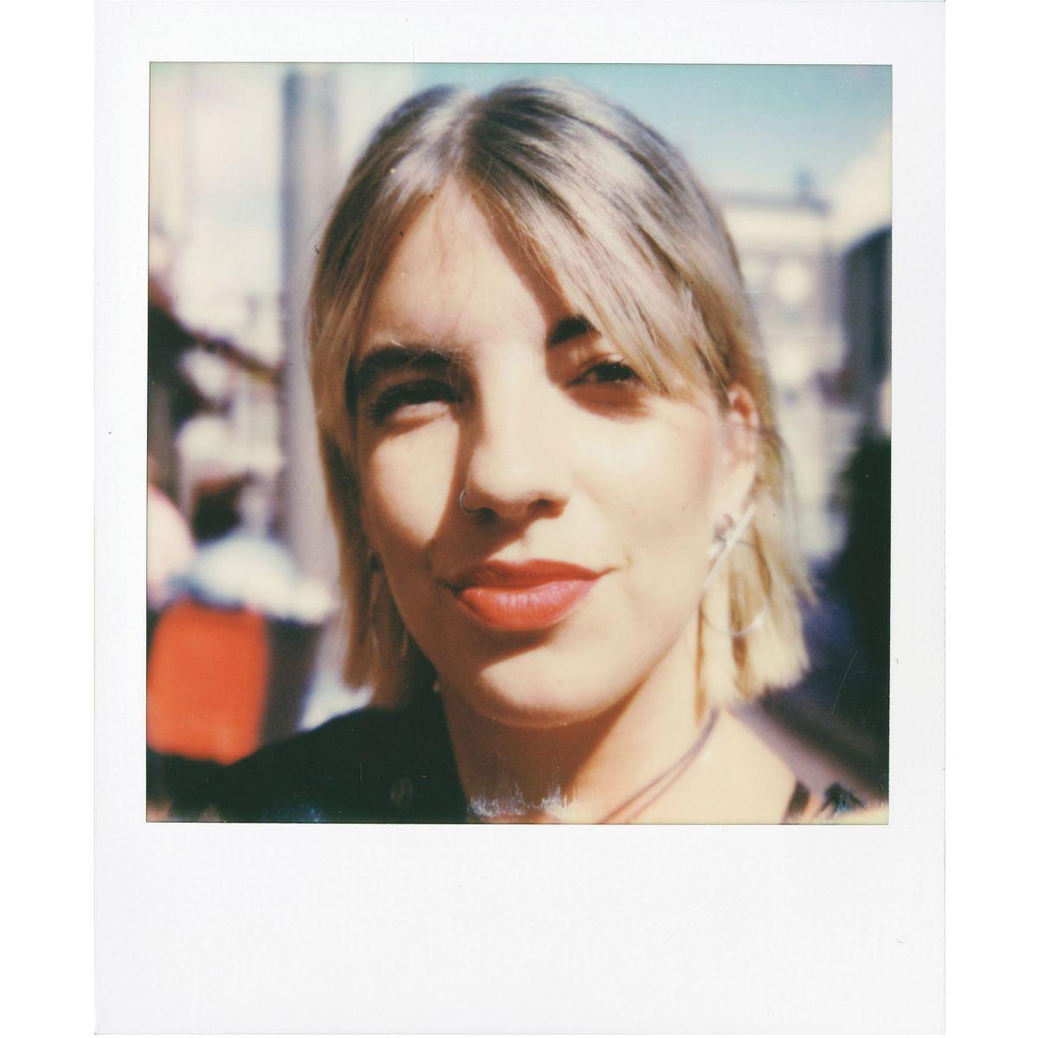 Voir la diapositive 5 : POLAROID Papier photo instantané Color film 600 (x40)