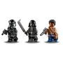 Voir la diapositive 5 : LEGO Star Wars 75272 - Le Chasseur Tie Sith