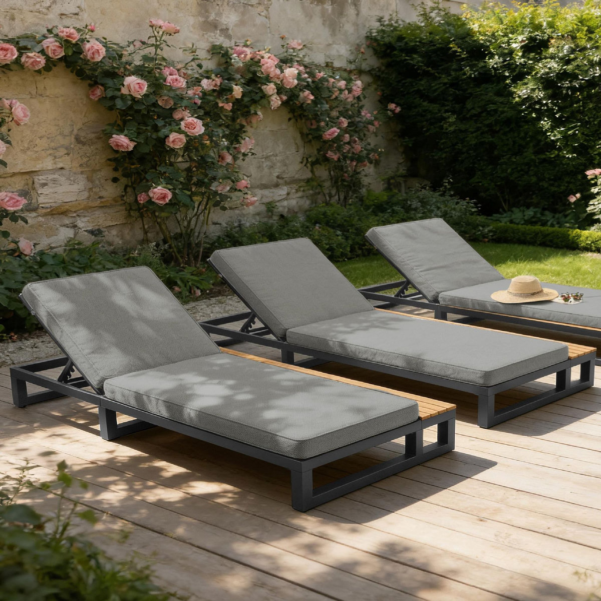 MERAX Bain de soleil 1 place en métal et bois avec dossier réglable et coussin, droite