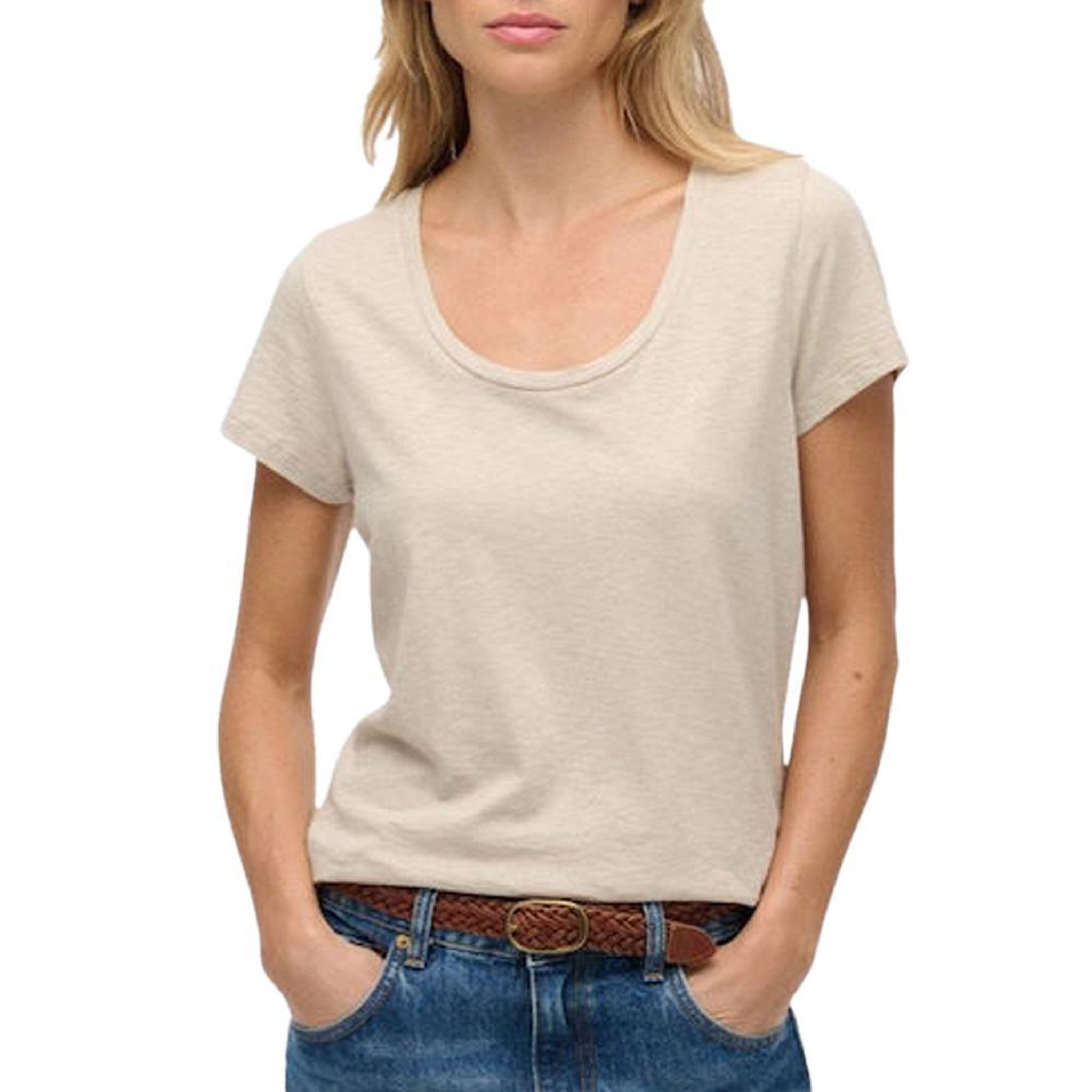 SUPERDRY T-shirt Beige Femme Superdry Studios Scoop. Coloris disponibles : Beige