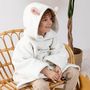 Voir la diapositive 4 : Atmosphera Kids Plaid Sweat Capuche Enfant  Mouton  60x95cm Blanc