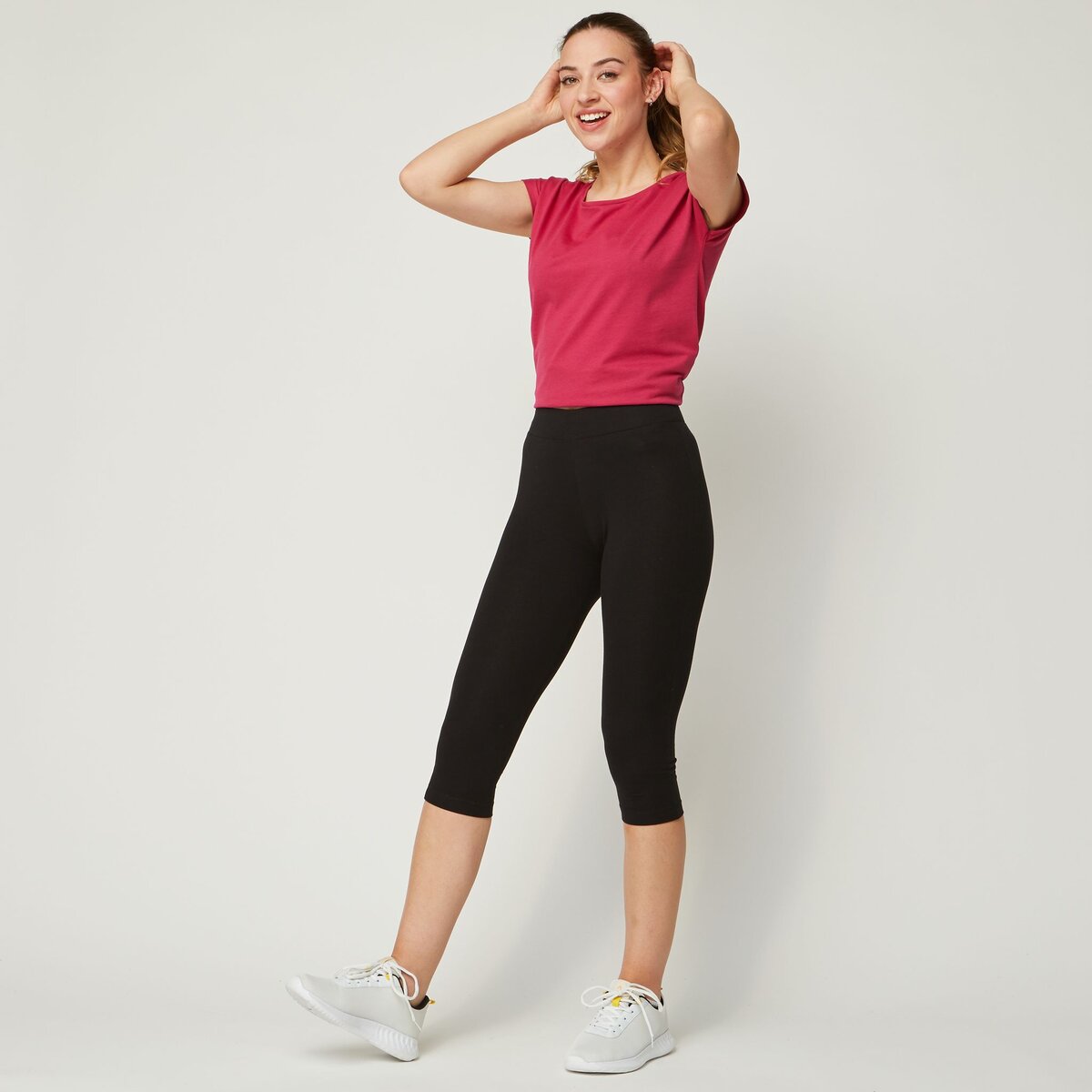 Pantacourt femme hotsell sport pas cher