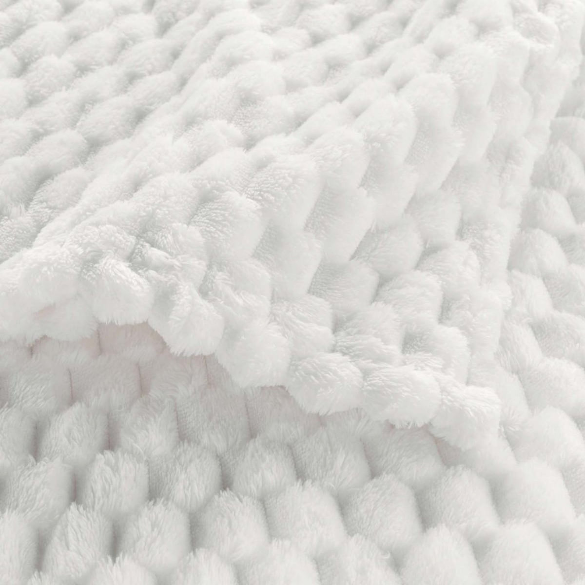 Paris Prix Plaid Flanelle en Relief  Mini Frosty  125x150cm Blanc