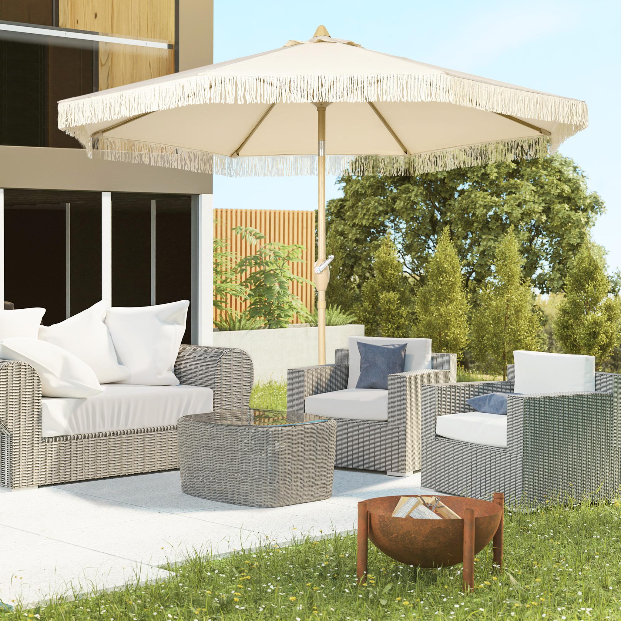 Voir la diapositive 2 : OUTSUNNY Parasol octogonal inclinable Ø 2,65 x 2,44H m mât baleine métal aspect bois polyester haute densité 180 g/m² beige