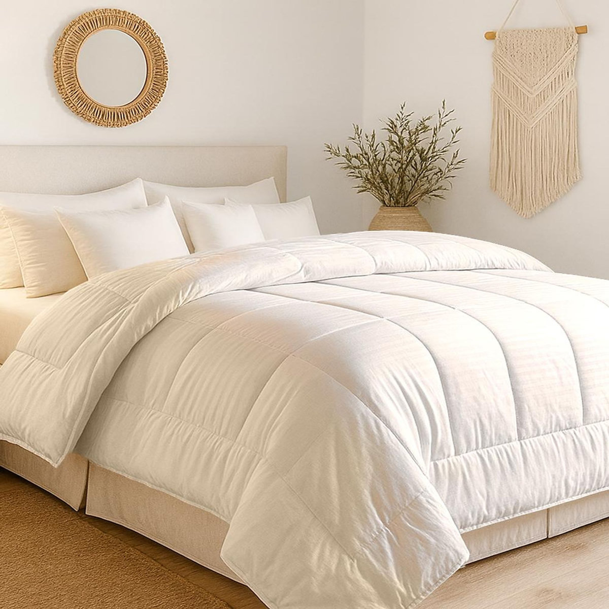 Home collection Couette microfibre 4 saisons 220x240 cm avec garnissage 500 gr/m2