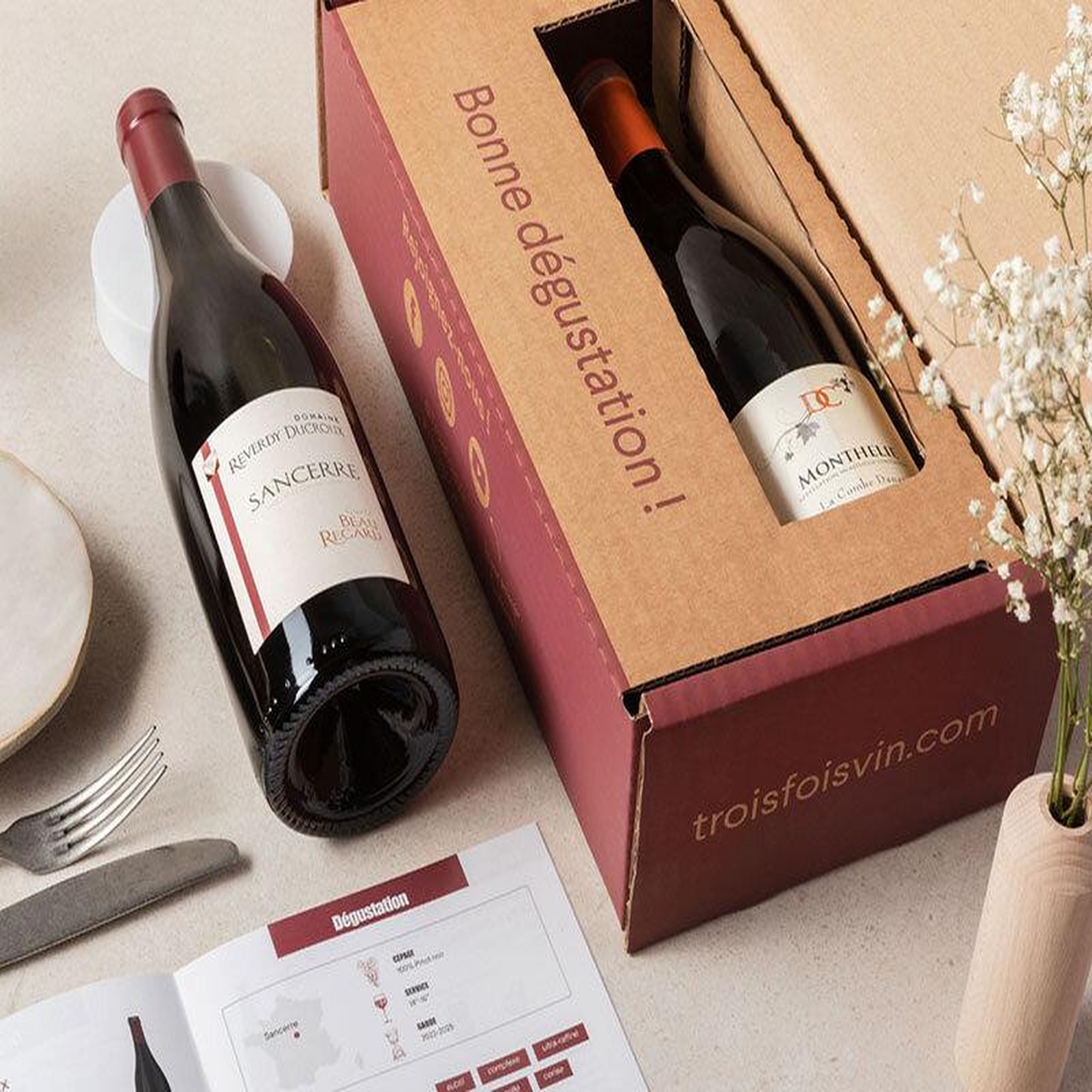 Voir la diapositive 2 : Smartbox Coffret pépites de vignerons : 2 grands vins rouges et livret de dégustation - coffret cadeau gastronomie