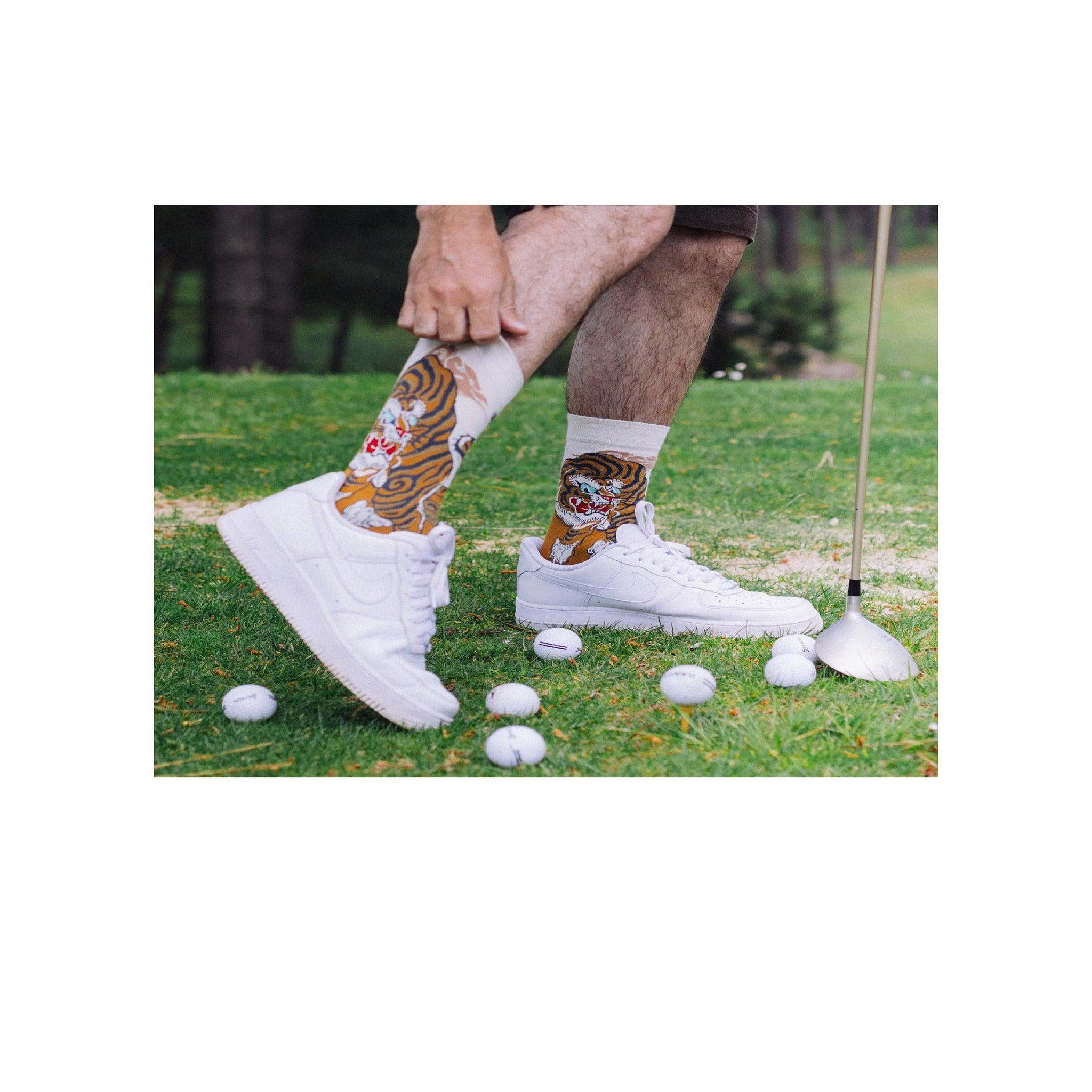 Voir la diapositive 6 : SOCK AFFAIRS Chaussettes tatouage tigre japonais