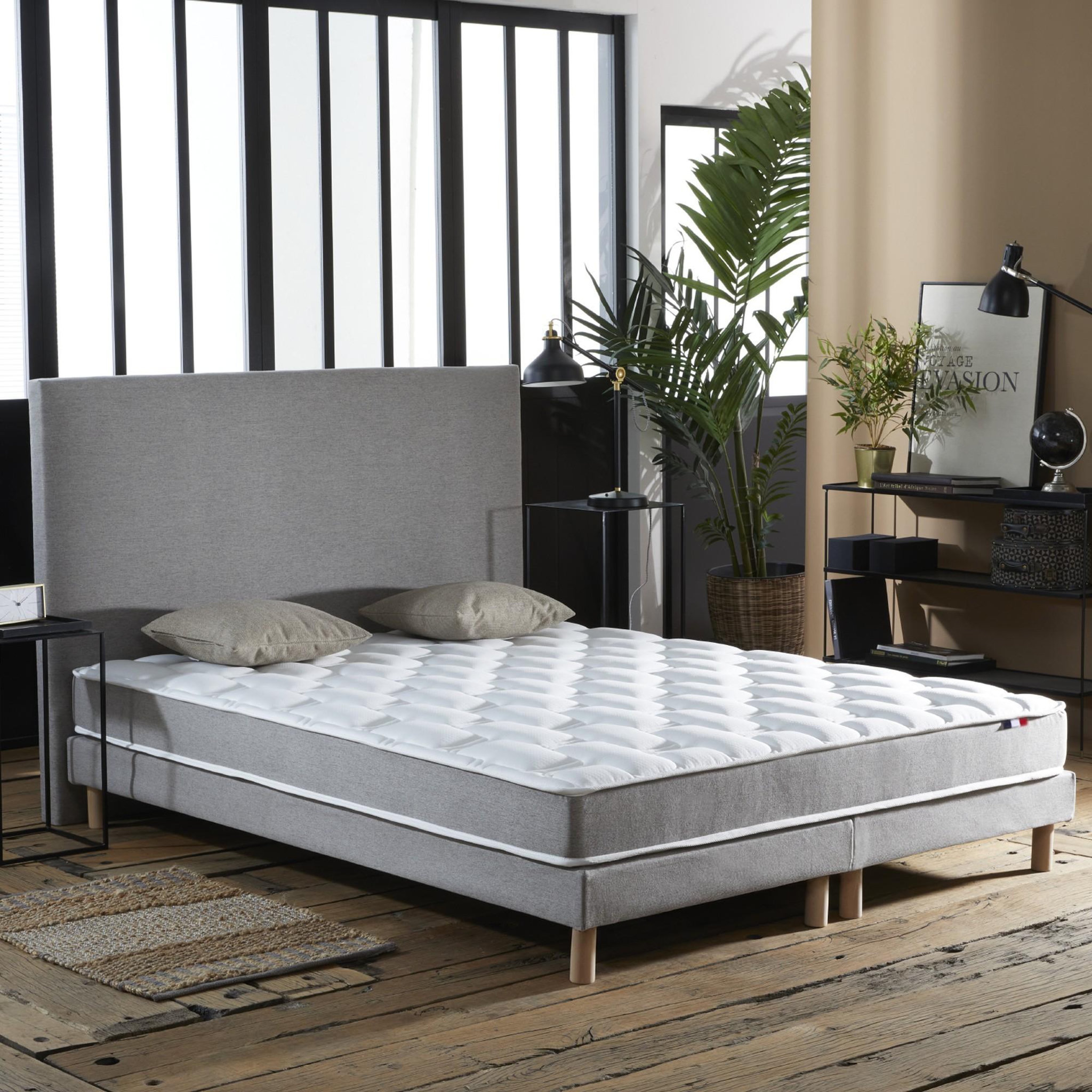 Voir la diapositive 2 : IDLITERIE Ensemble matelas mousse haute résilience CIRRUS avec sommier - confort français