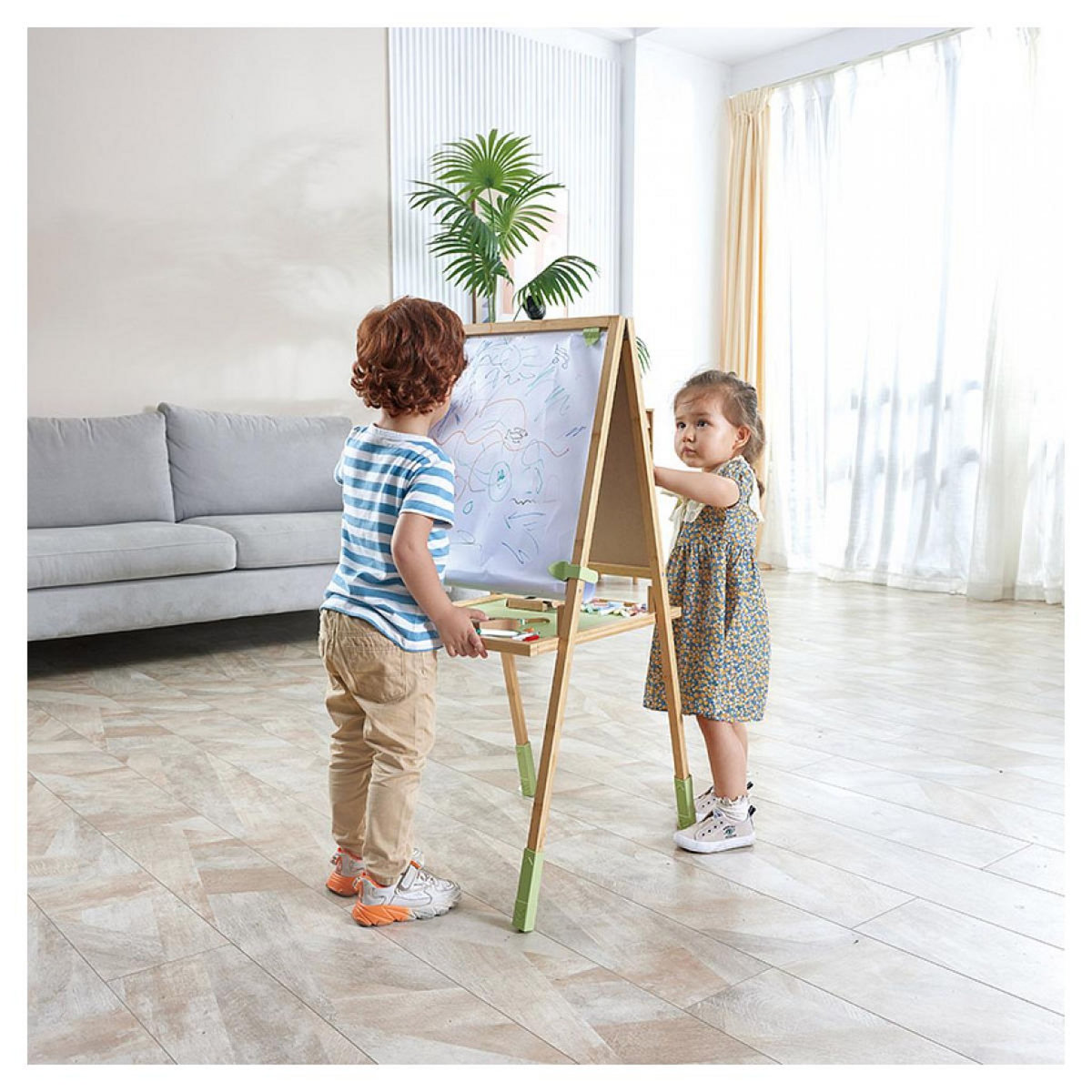 Hape Tableau 2 en 1 en Bambou Léger et Pratique