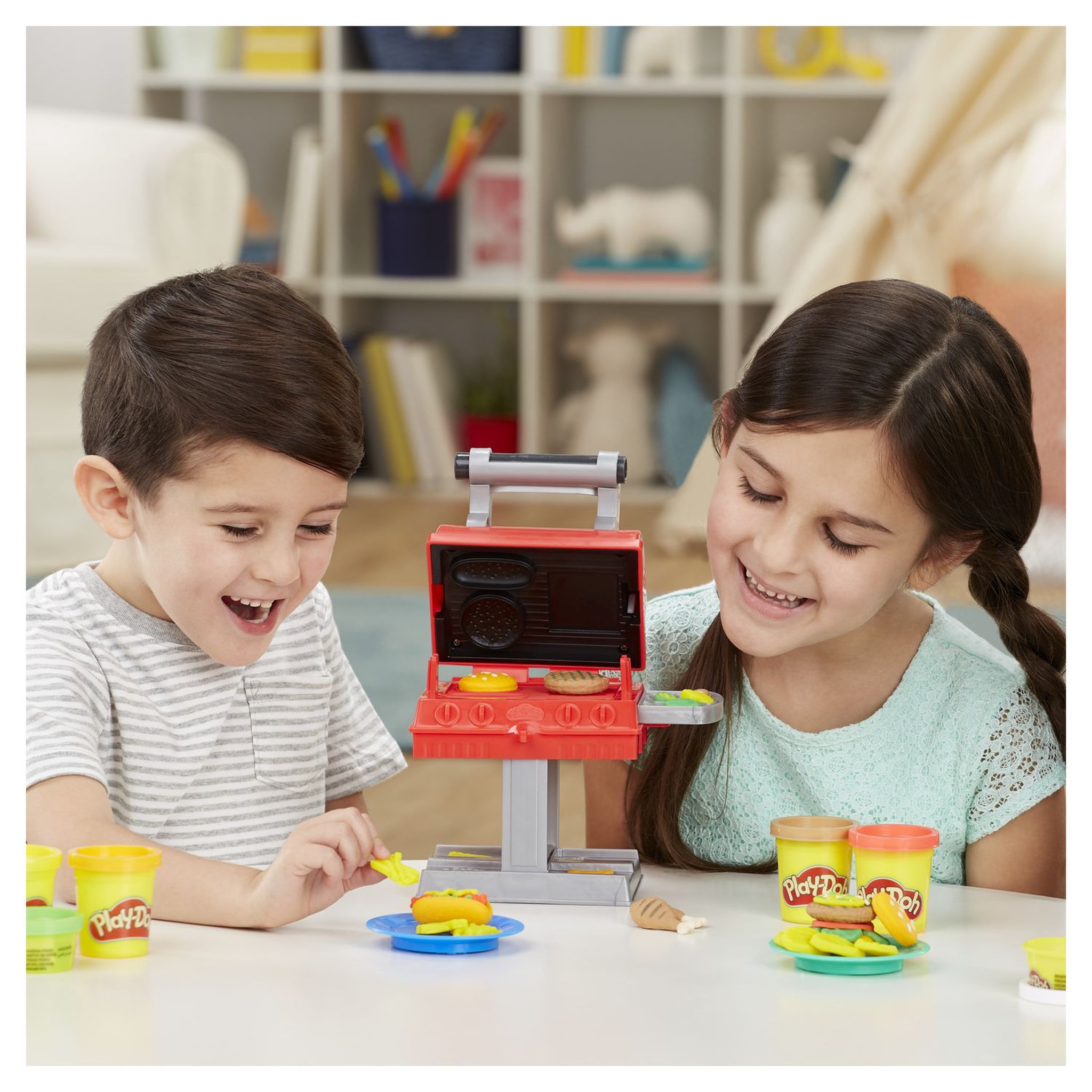 Voir la diapositive 3 : HASBRO Play-Doh Kitchen créations Le roi du grill 