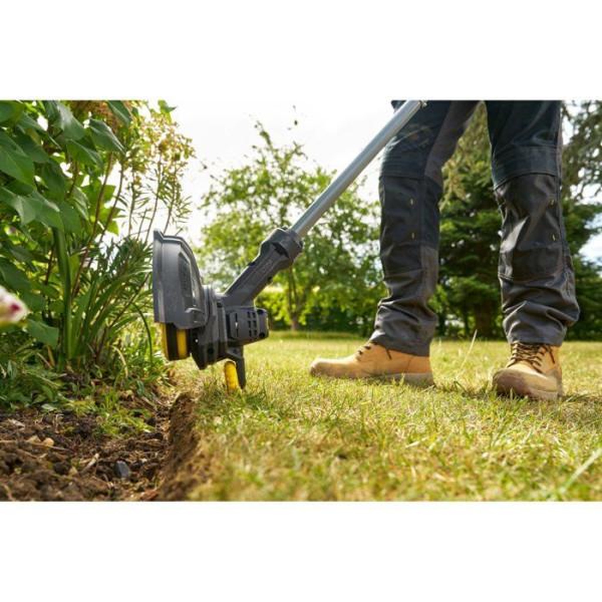 Voir la diapositive 5 : Stanley Coupe bordures 25cm loadé