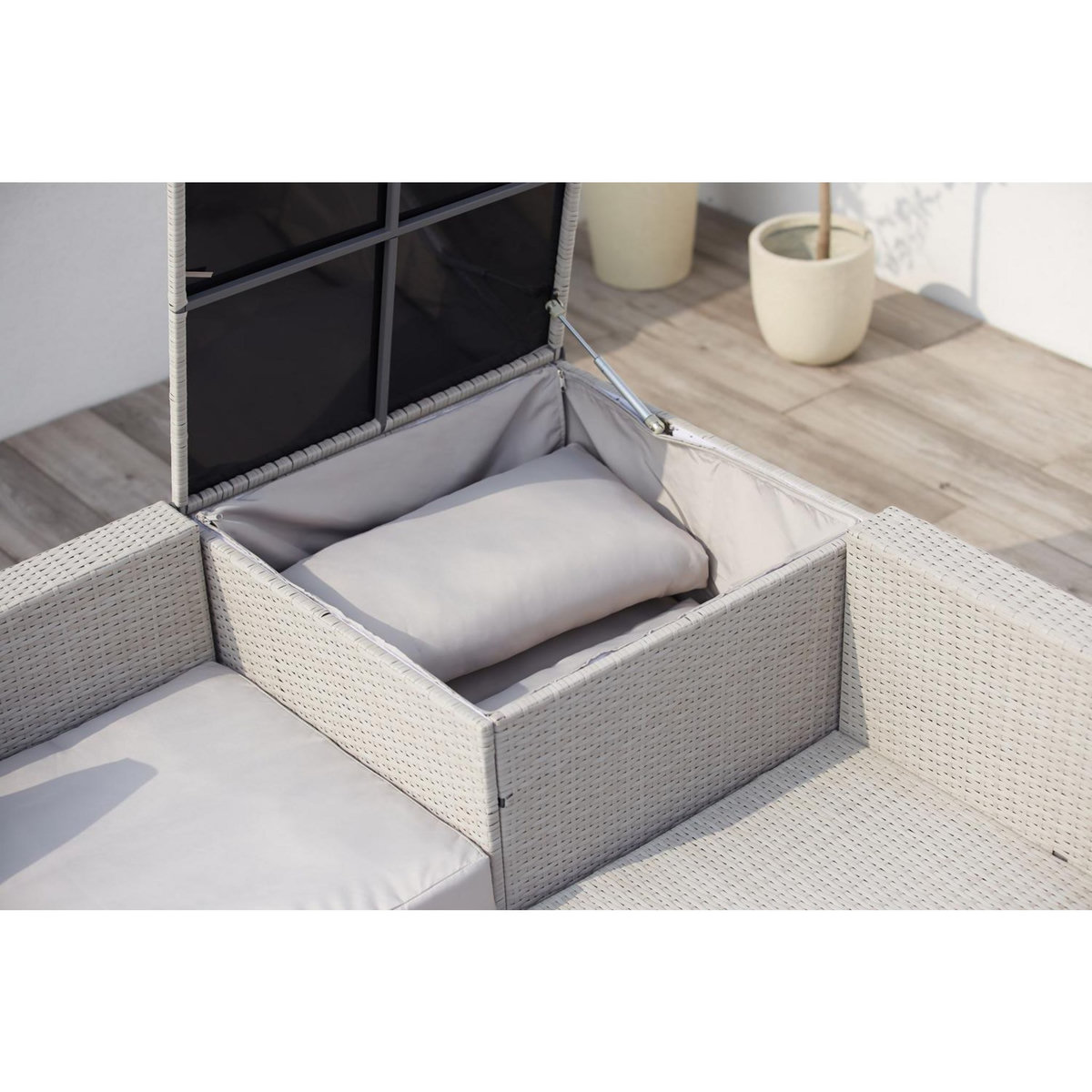 CONCEPT USINE Salon de jardin en résine tressée 4 places avec coffre gris clair SILANG
