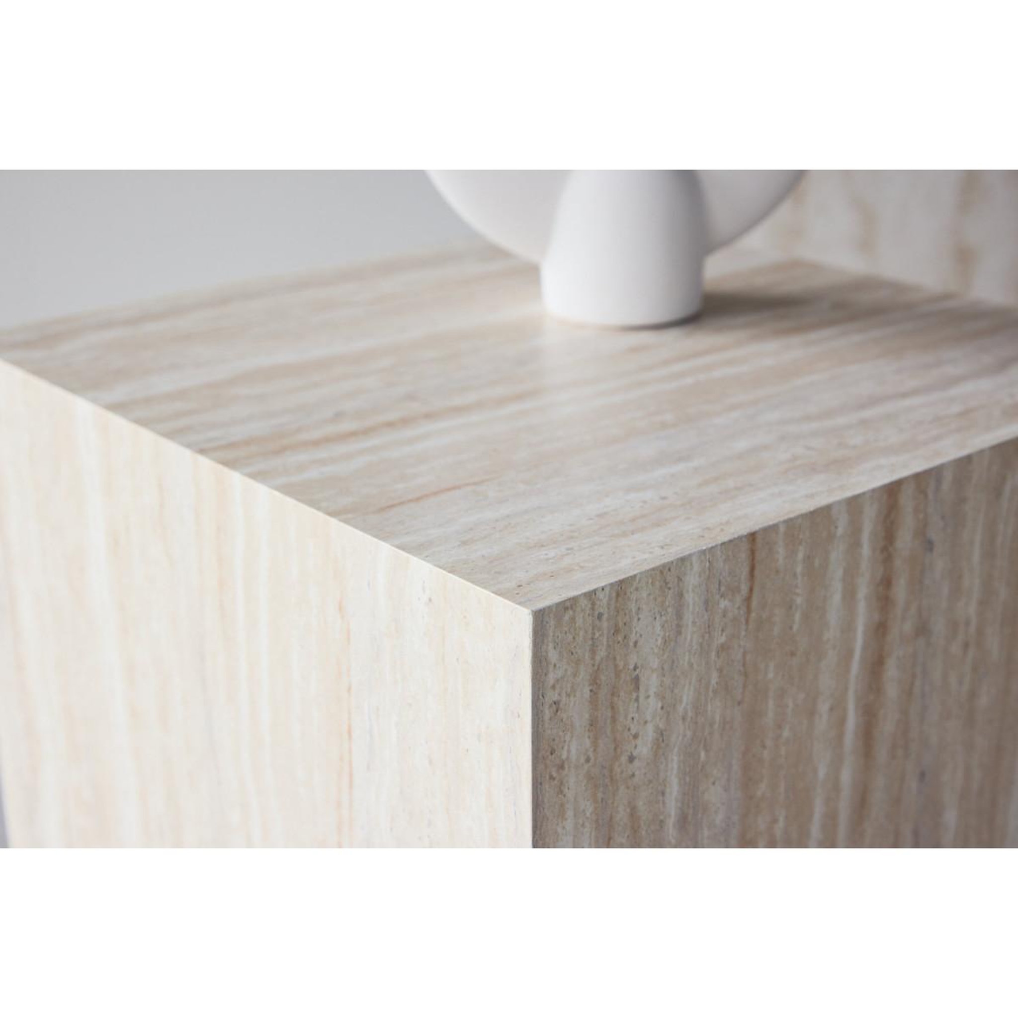 Voir la diapositive 4 : Paris Prix Table d'appoint effet travertin  york  45cm beige