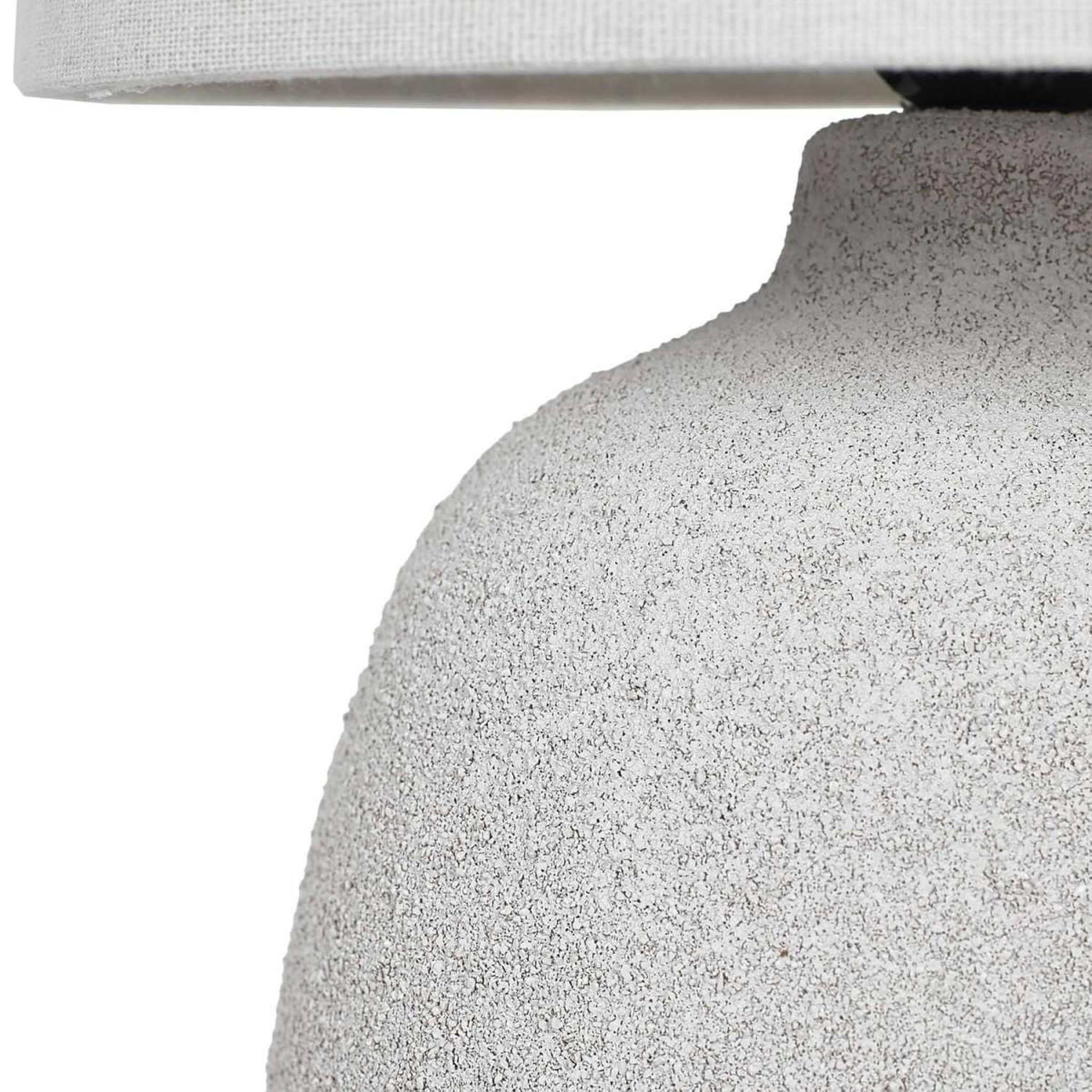 Voir la diapositive 2 : The Home Deco Factory Lampe à poser en terre cuite  embossée  40cm argent
