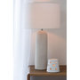 Voir la diapositive 4 : Paris Prix Lampe à Poser Design  Isla  68cm Blanc