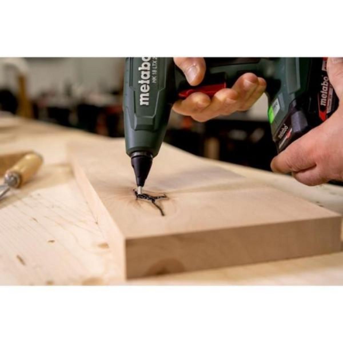 METABO Pistolet a colle chaud sans fil - METABO - HK 18 LTX 20 - 18 V - MetaBOX 145