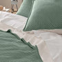 Voir la diapositive 2 : Paris Prix Couvre-Lit & 2 Housses de Coussin  Mylene  220x240cm Vert Cèdre