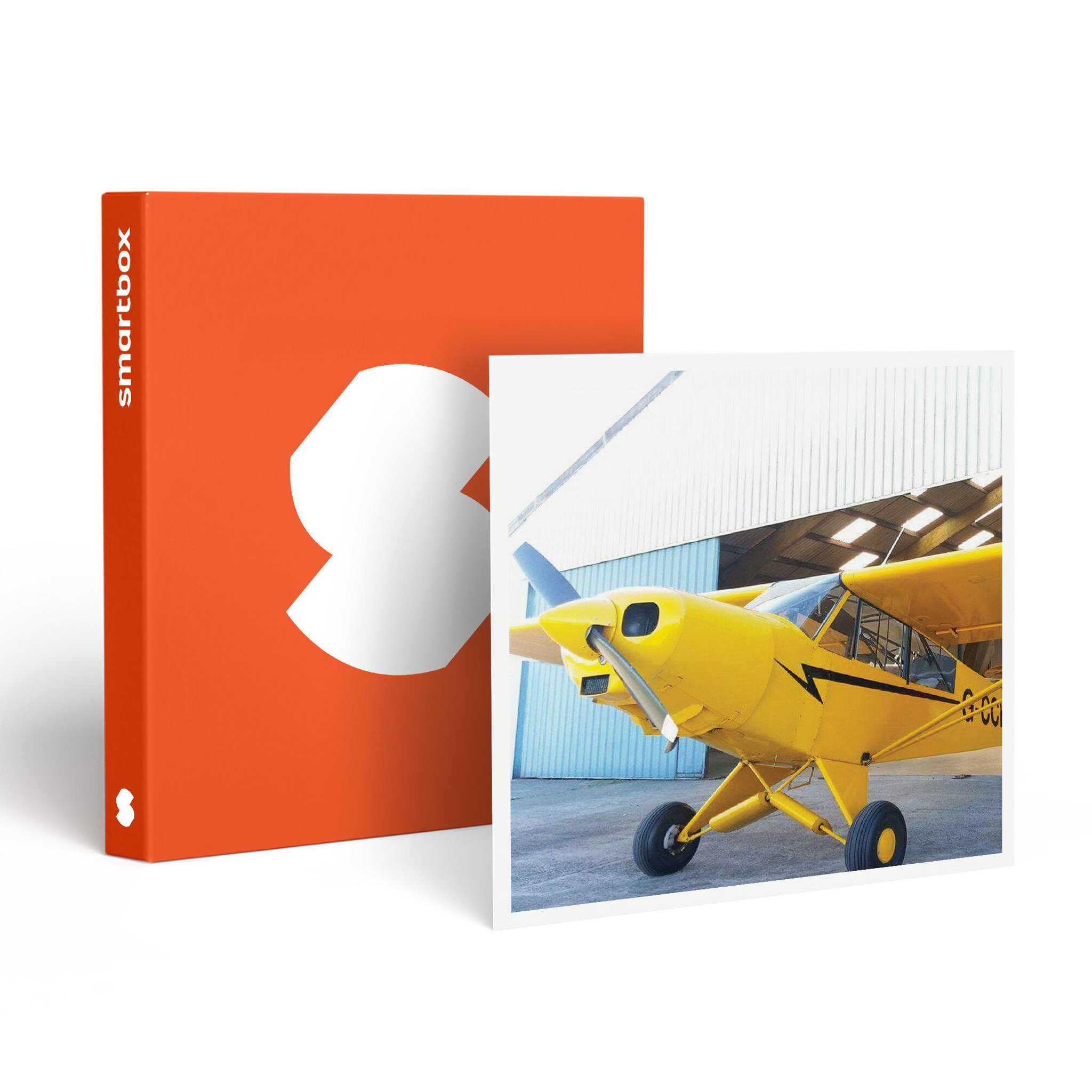 Smartbox Les falaises d'étretat vues du ciel : vol de 30 min en avion cessna 172 pour 1 à 3 personnes - coffret cadeau sport & aventure