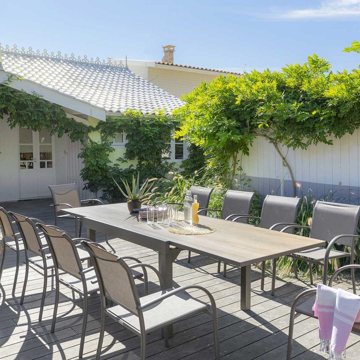 HESPERIDE Table de jardin extensible Piazza en aluminium