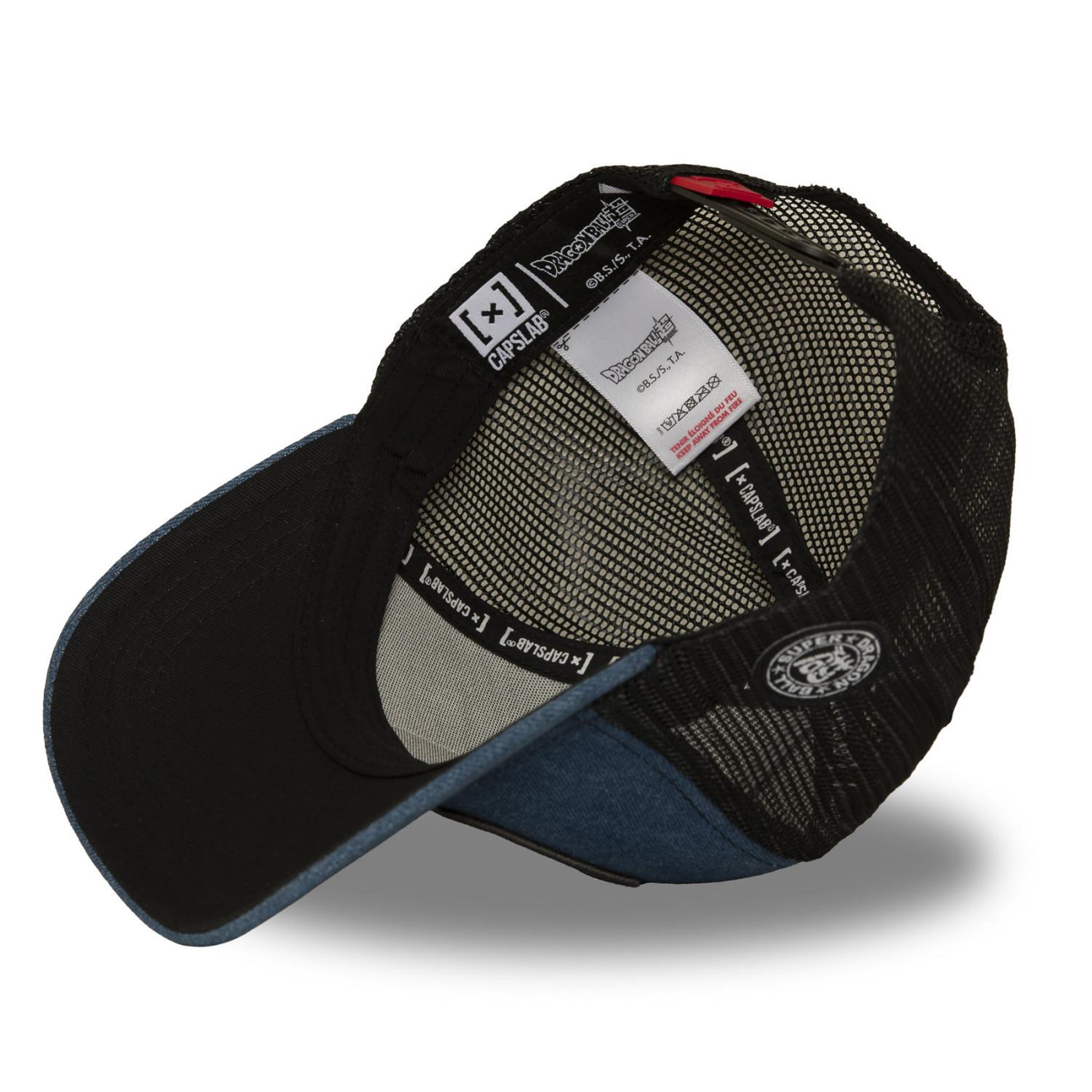 Voir la diapositive 5 : CAPSLAB Casquette trucker avec filet et patch dragon ball super trunks
