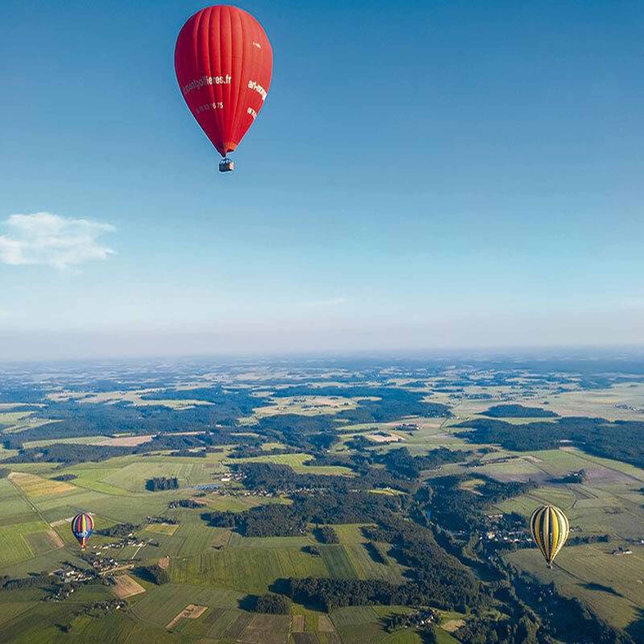 Voir la diapositive 3 : Smartbox Vol en montgolfière au-dessus du château de chaumont-sur-loire en semaine - coffret cadeau sport & aventure