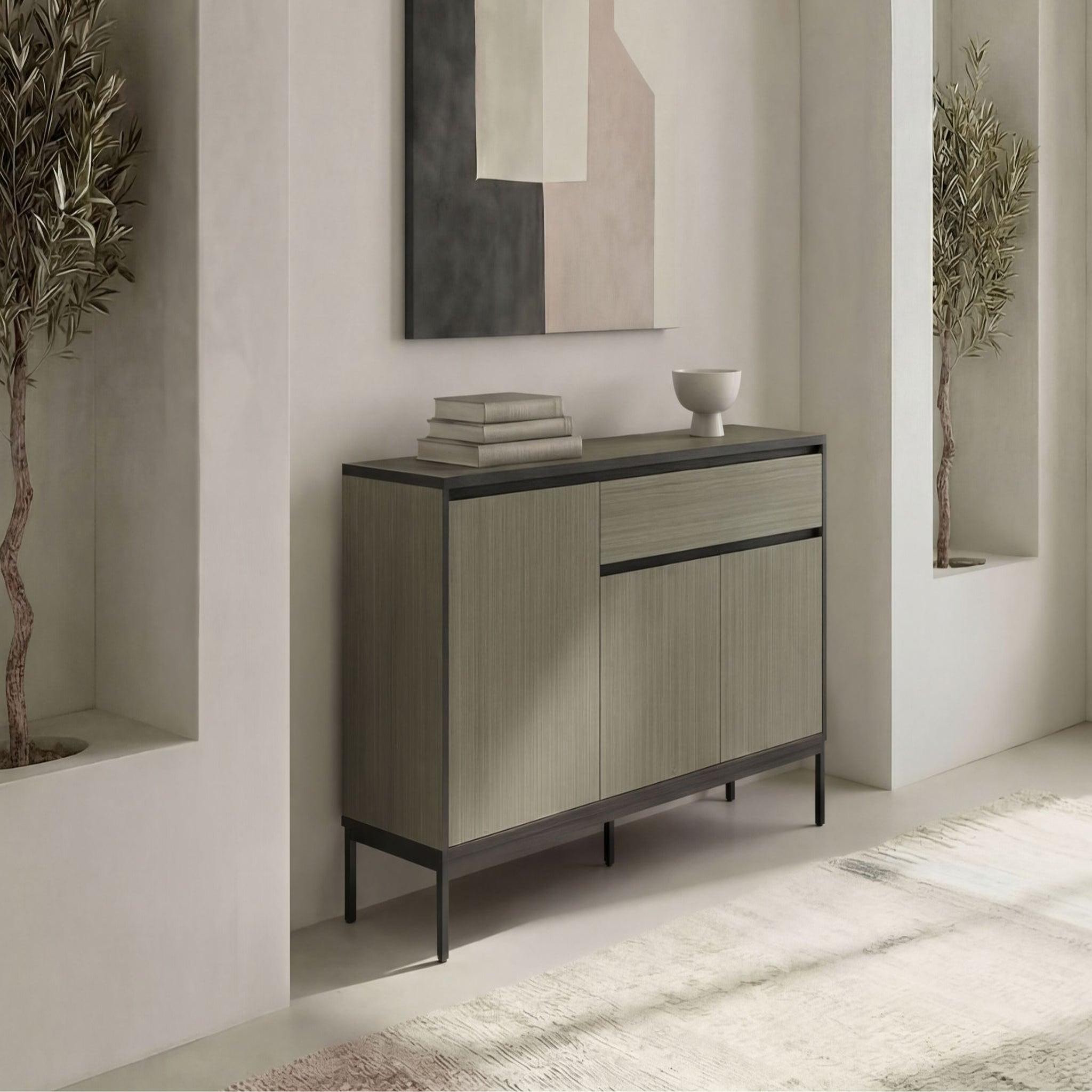 Voir la diapositive 3 : CASANOVA PARIS Vana - buffet 3 portes 140cm en mélamine