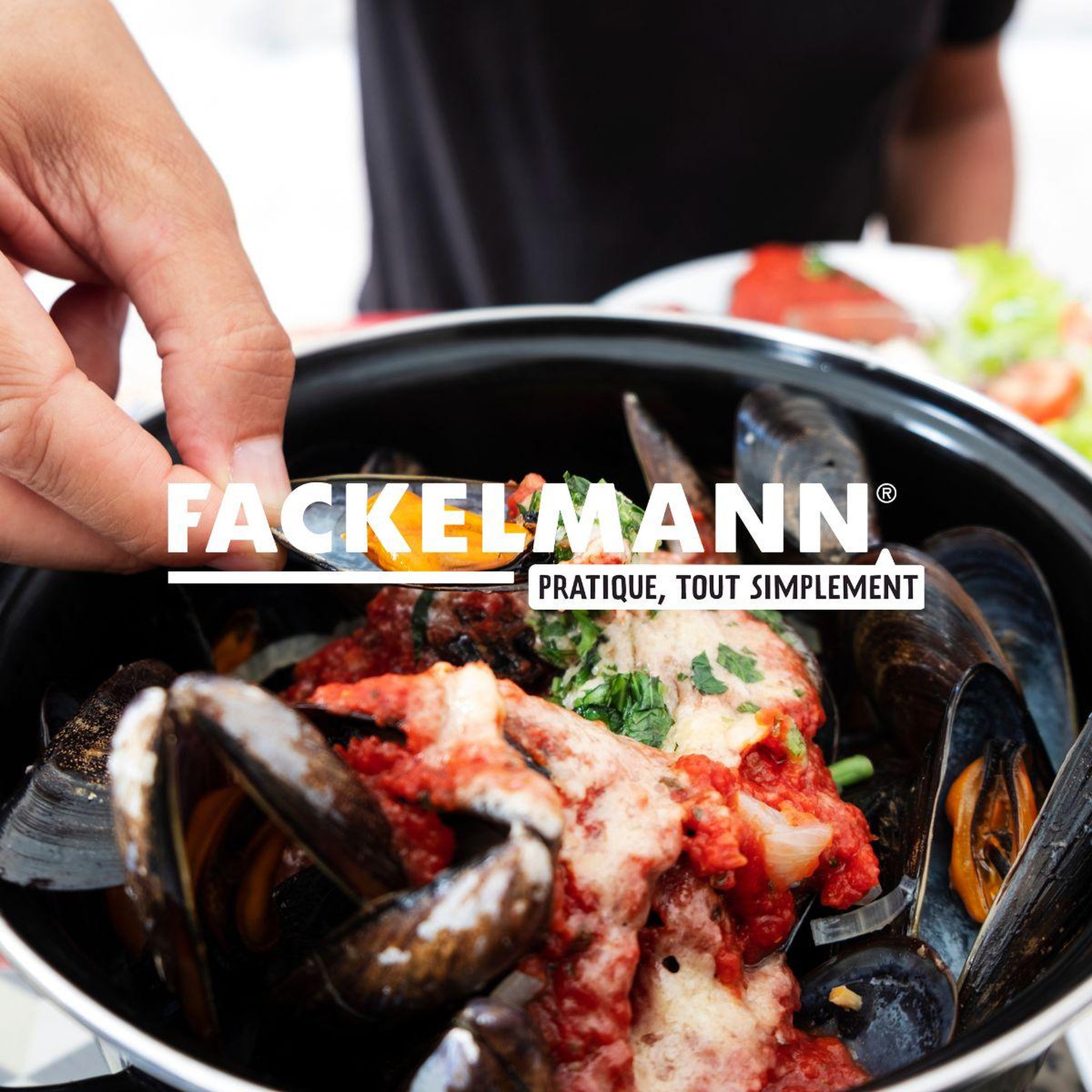 Voir la diapositive 5 : Fackelmann Marmite à moules émaillée 20,5 x 26 x 17,5 cm Fackelmann