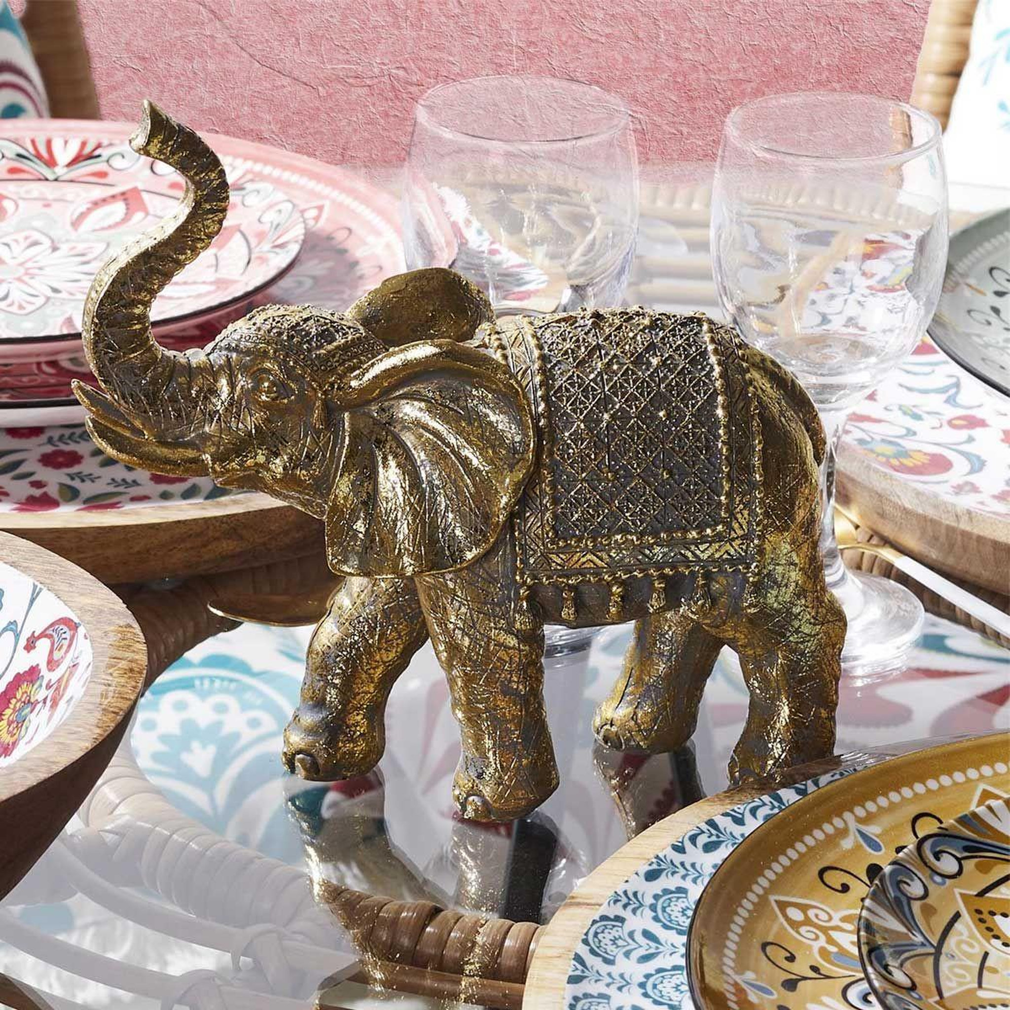 Voir la diapositive 3 : The Home Deco Factory Statuette Déco  Éléphant  21cm Doré