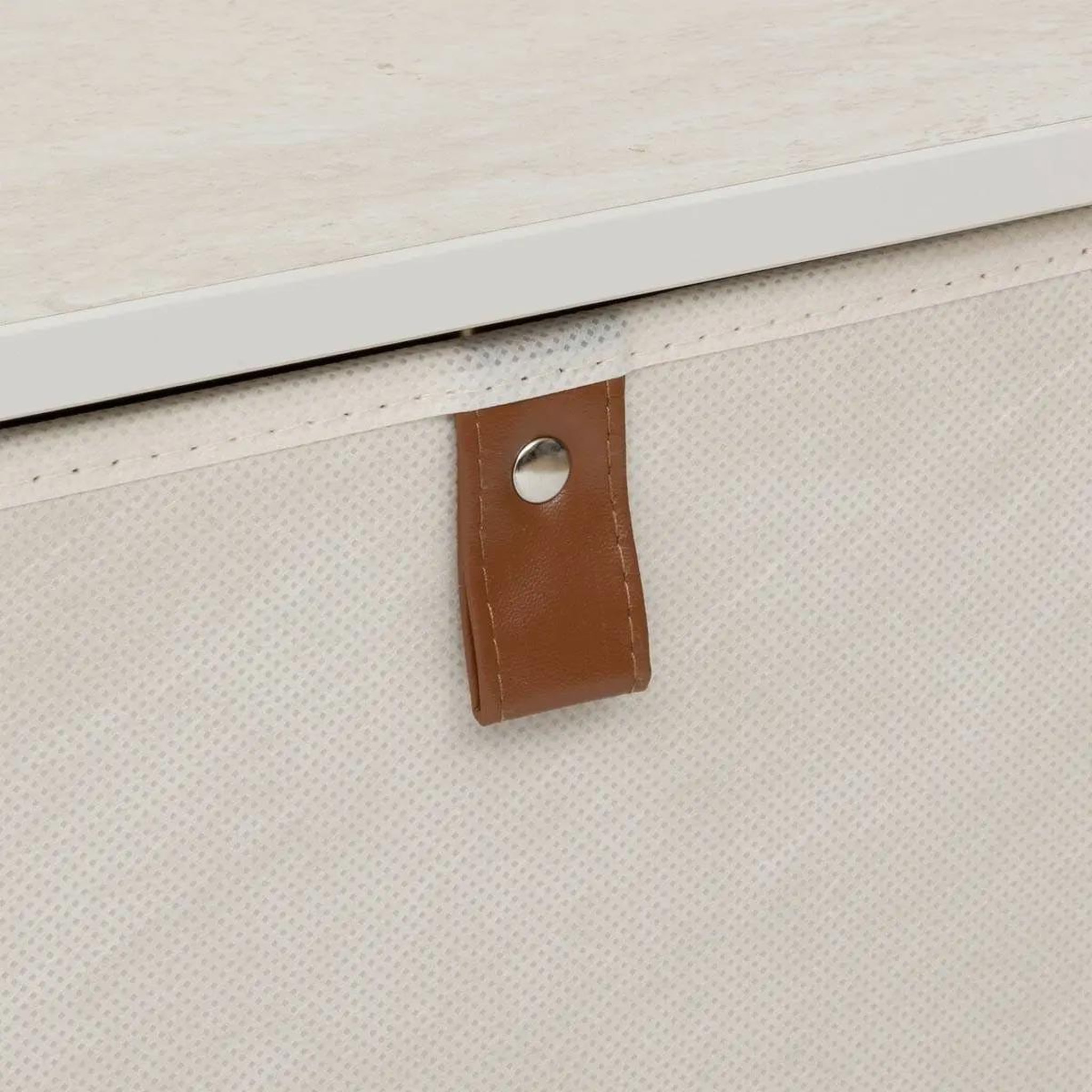 Voir la diapositive 6 : FIVE Table de Chevet 2 Tiroirs  Tissa  51cm Beige