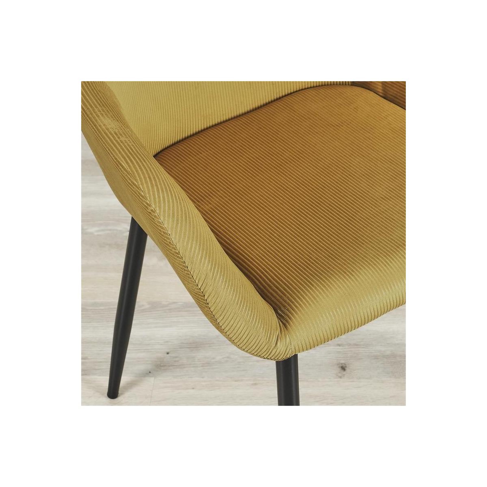 Voir la diapositive 3 : The Home Deco Factory Lot de 2 Fauteuils Design  Giulia  85cm Jaune