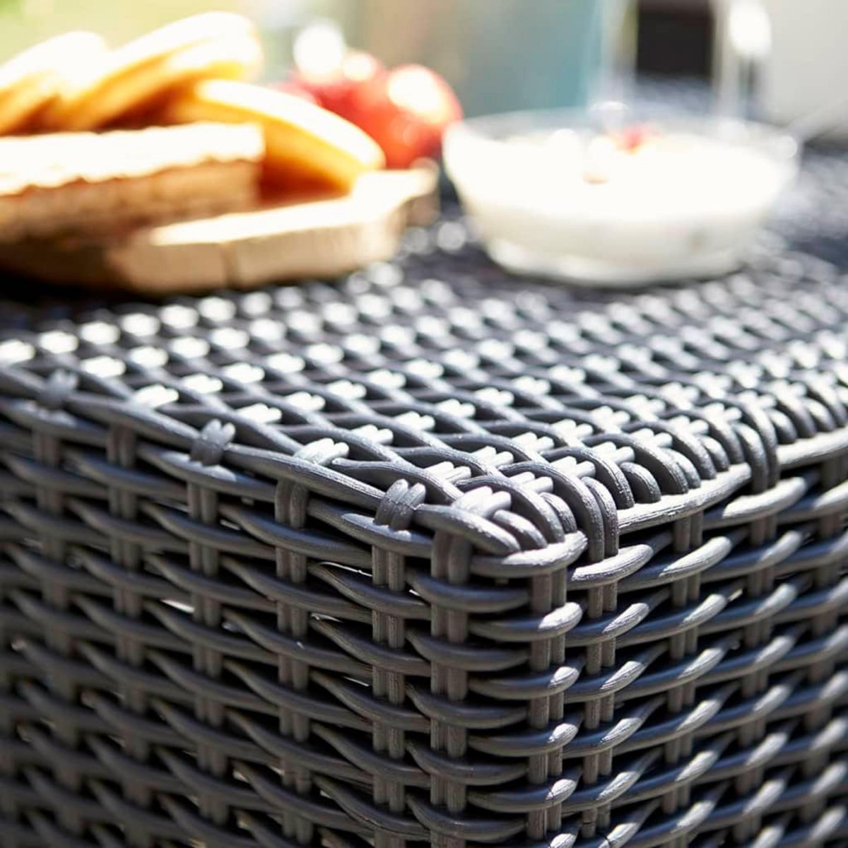 Keter Keter Table d'exterieur California Graphite 197421