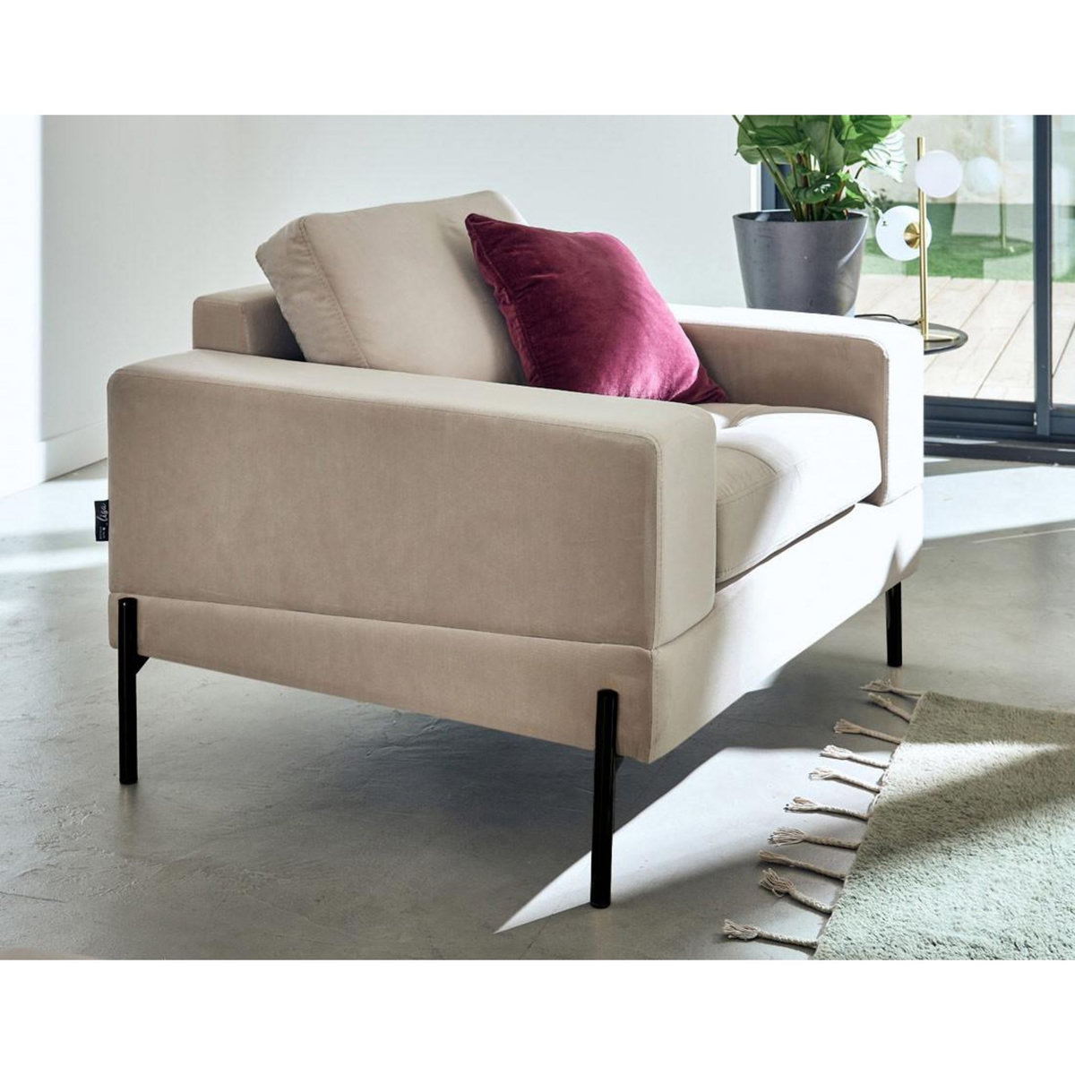 LISA DESIGN Isaure - fauteuil en velours